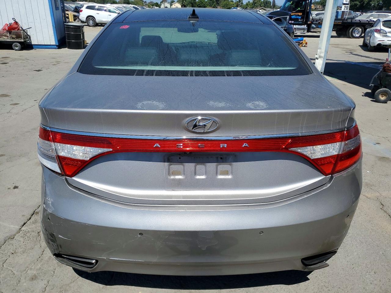 2013 Hyundai Azera Base Silver vin: KMHFH4JGXDA275263