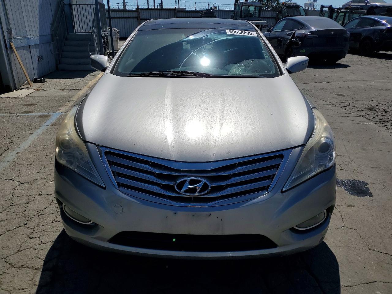 2013 Hyundai Azera Base Silver vin: KMHFH4JGXDA275263