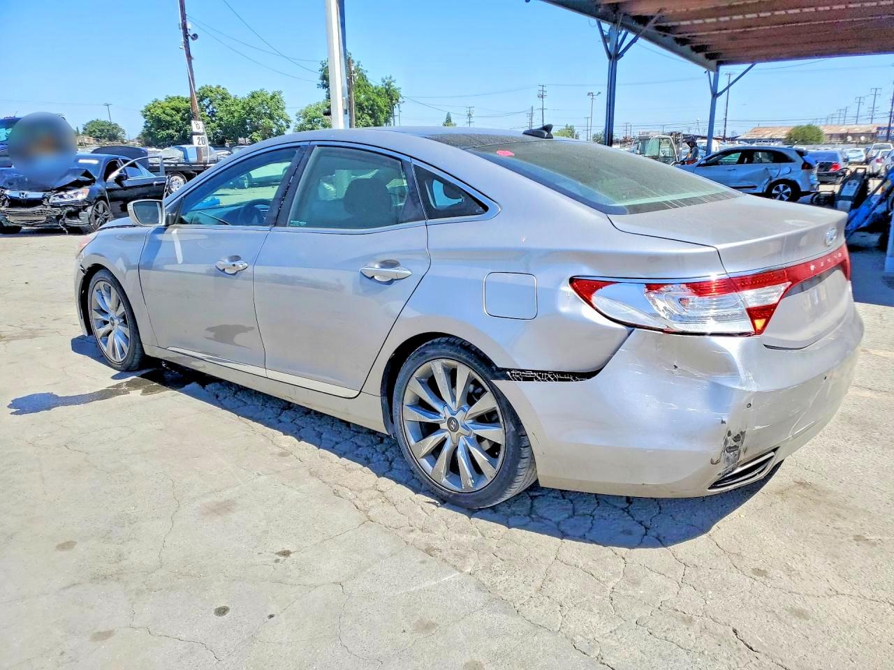 2013 Hyundai Azera Base Silver vin: KMHFH4JGXDA275263