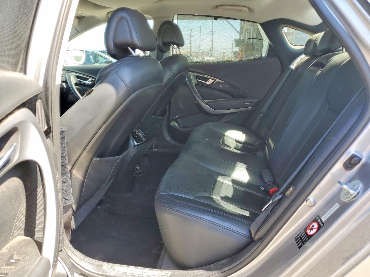 2013 Hyundai Azera Base Silver vin: KMHFH4JGXDA275263