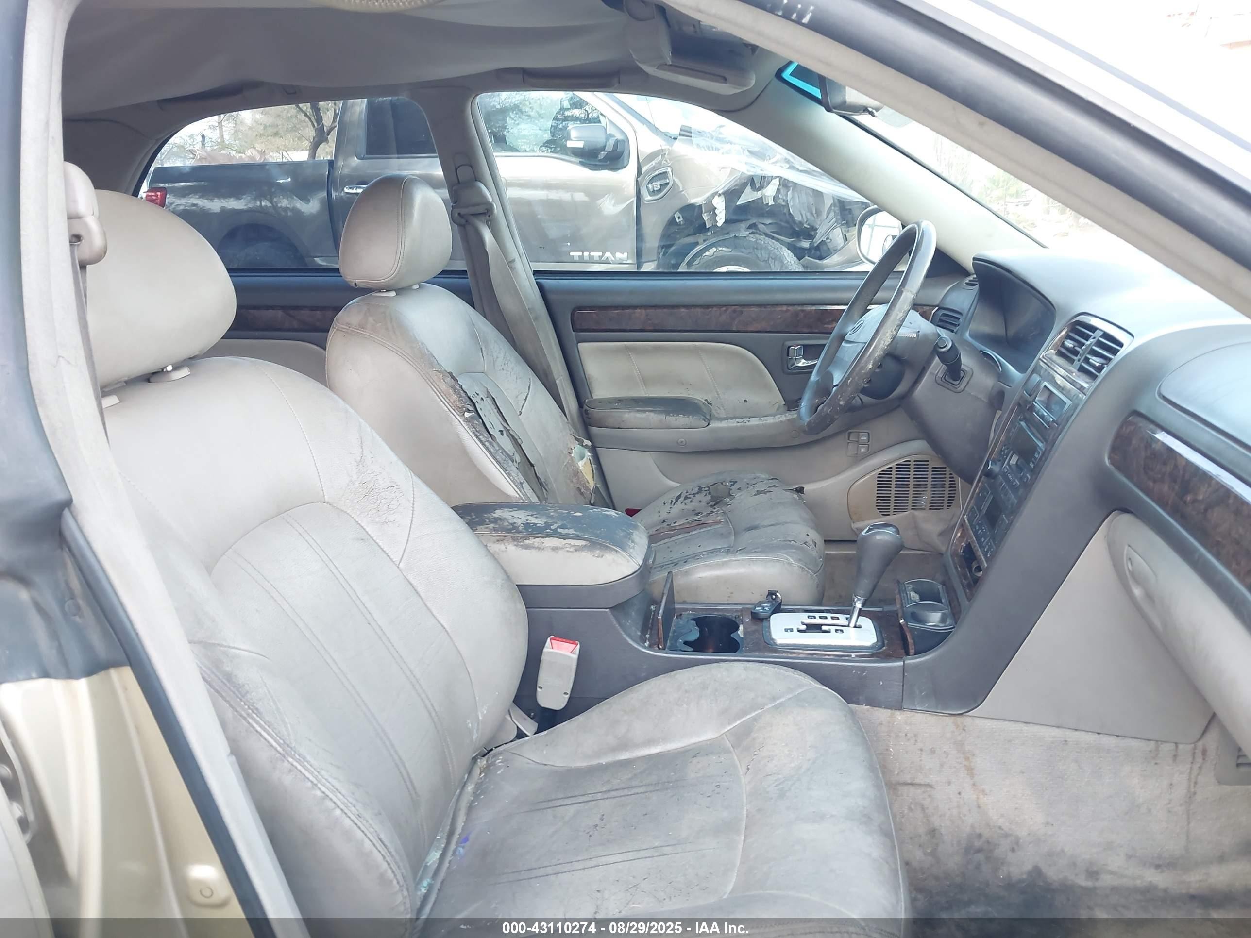 2002 Hyundai Xg350 L Gold vin: KMHFU45E22A190967