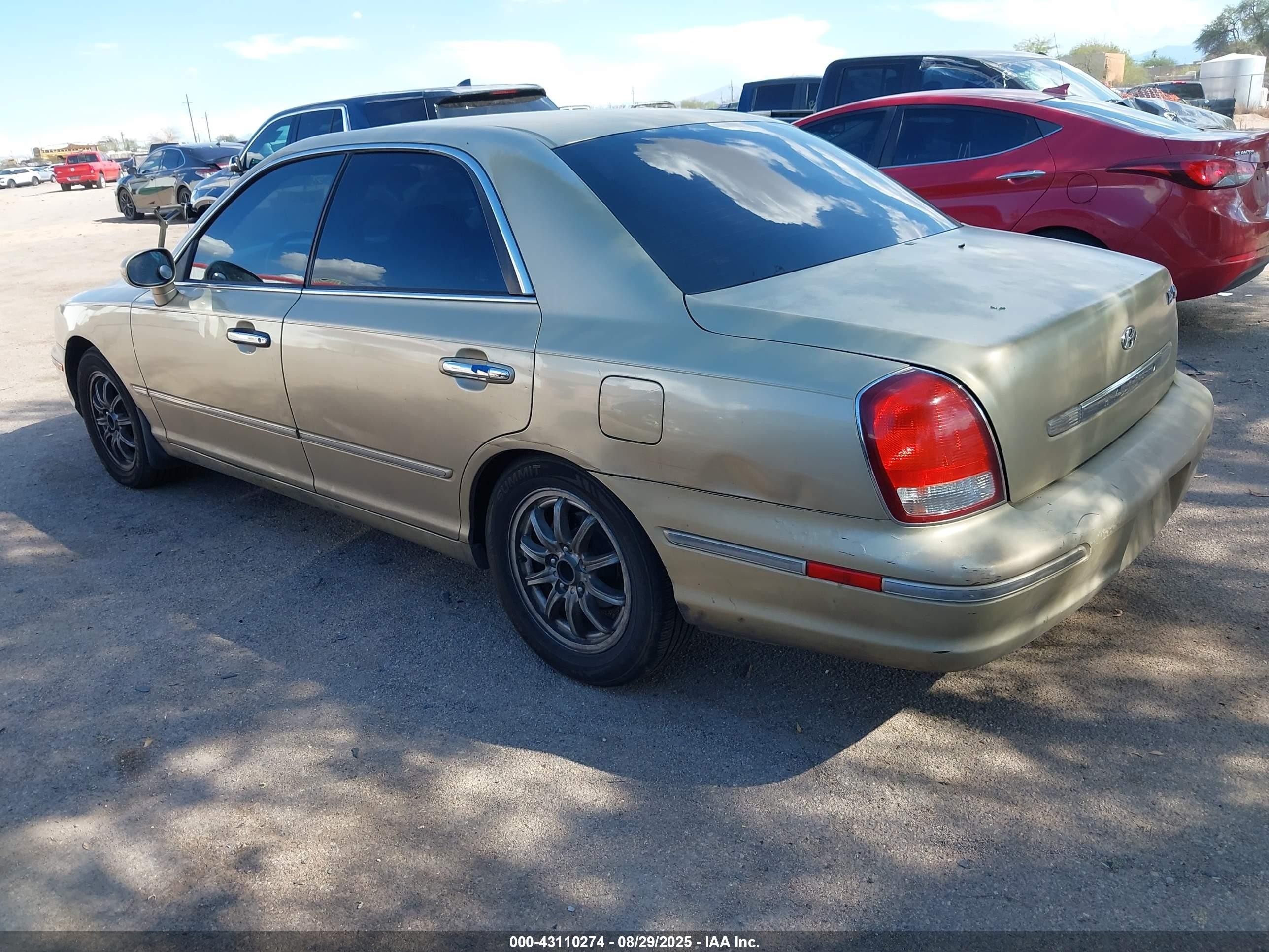 2002 Hyundai Xg350 L Gold vin: KMHFU45E22A190967