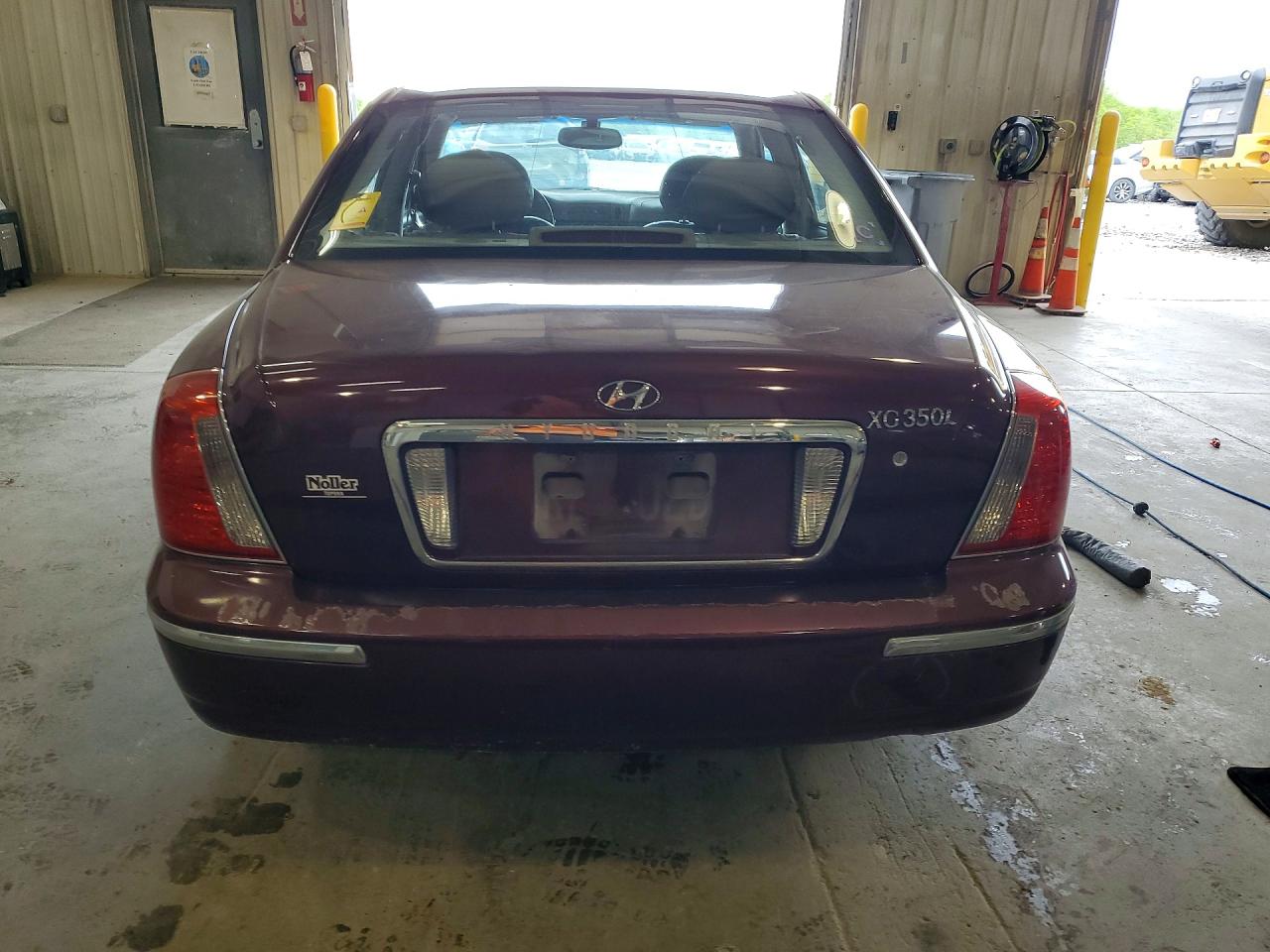 2004 Hyundai Xg 350 Burgundy vin: KMHFU45E24A348288