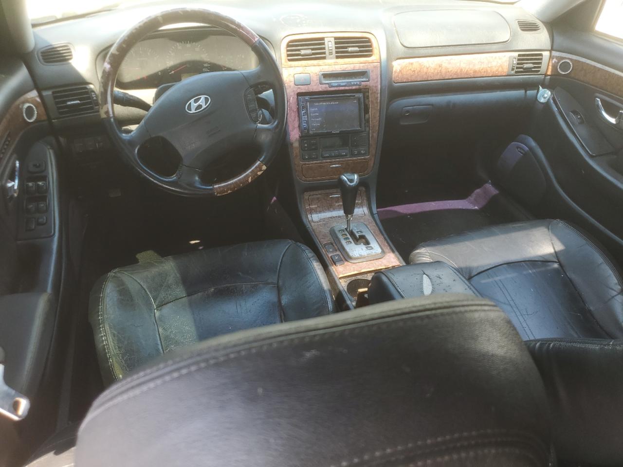 2005 Hyundai Xg 350 White vin: KMHFU45E25A424903