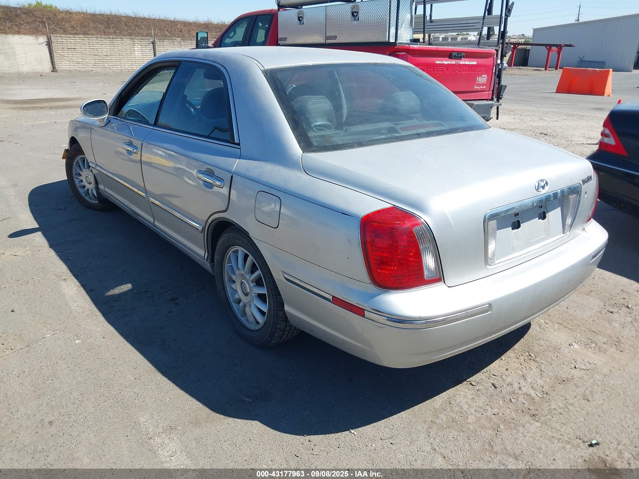 2005 Hyundai Xg350 L Silver vin: KMHFU45E45A381973