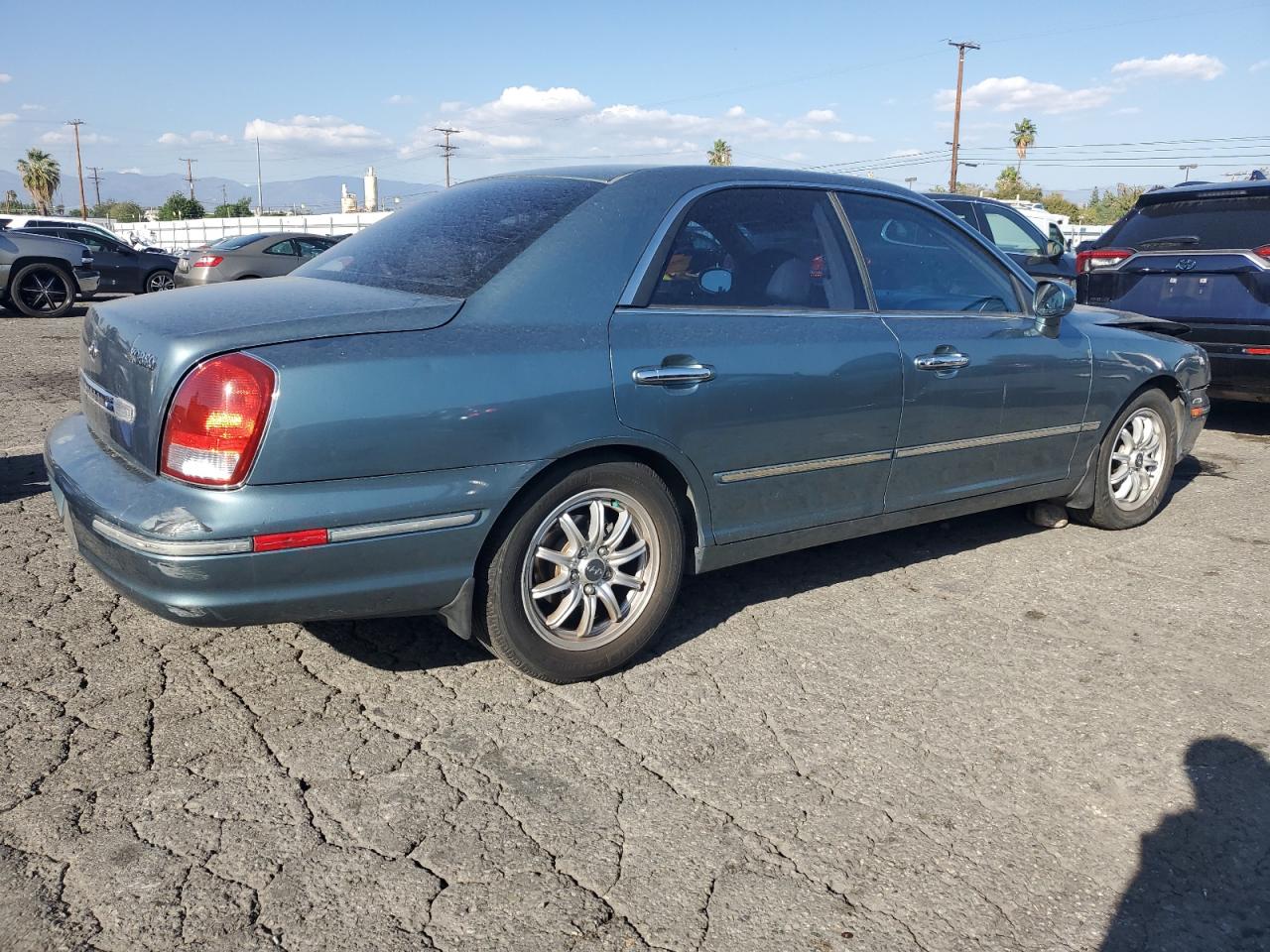2002 Hyundai Xg 350 Teal vin: KMHFU45E62A209472