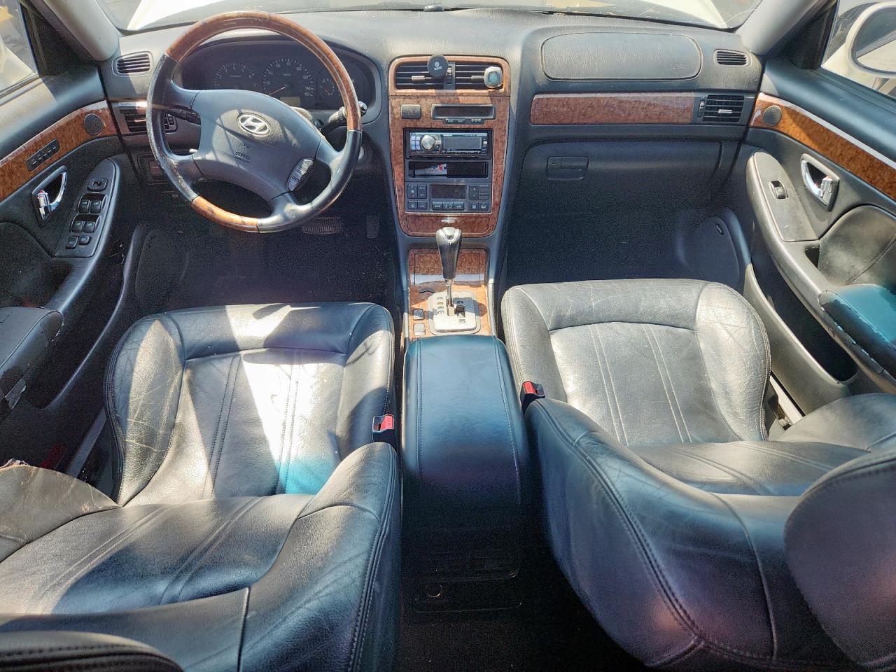 2005 Hyundai Xg 350 White vin: KMHFU45E65A409465