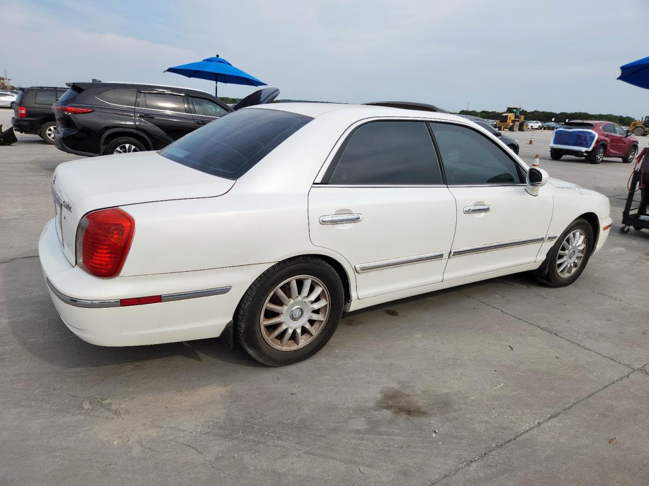 2005 Hyundai Xg 350 White vin: KMHFU45E65A409465