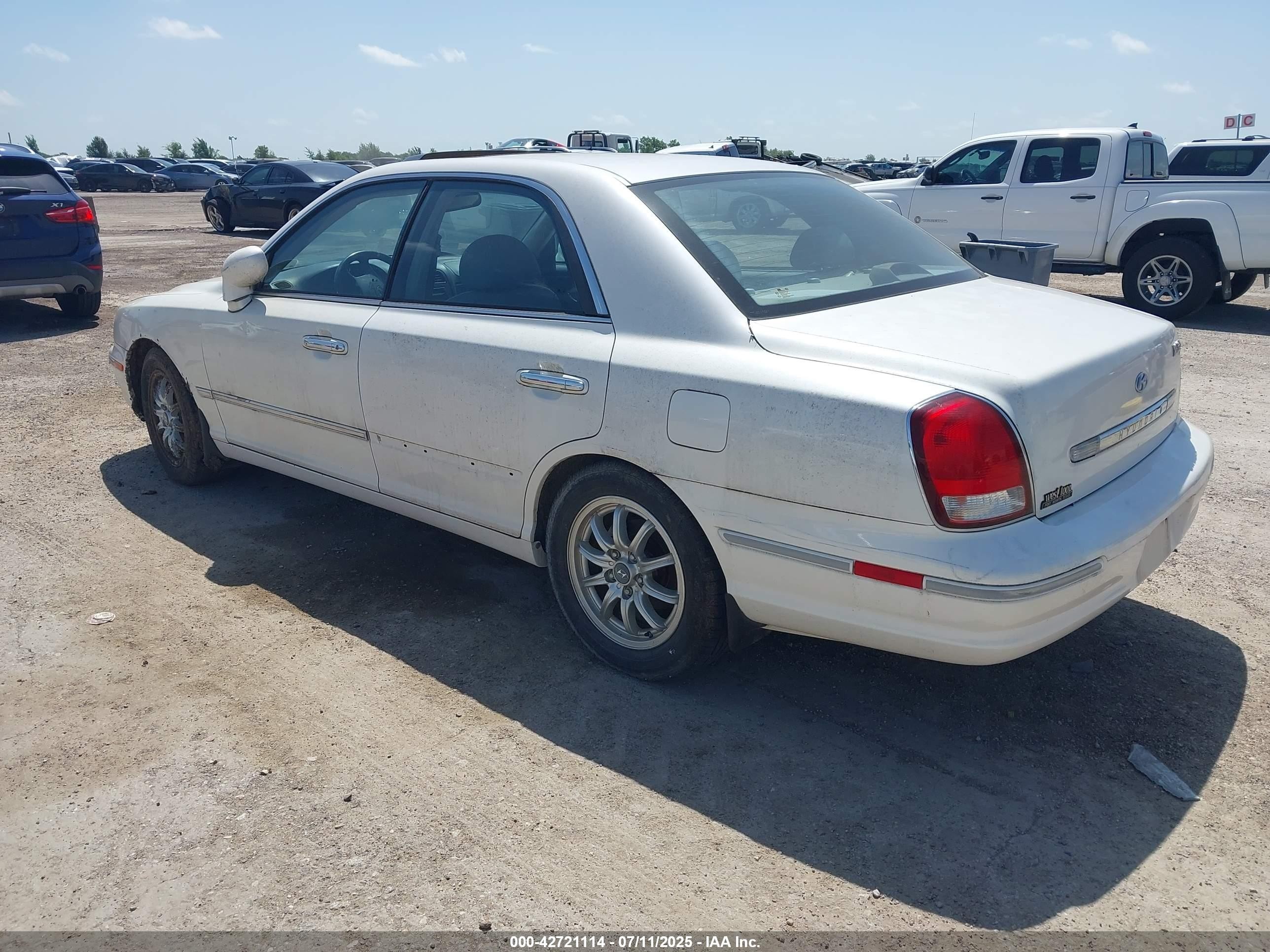 2002 Hyundai Xg350 L White vin: KMHFU45E72A221307