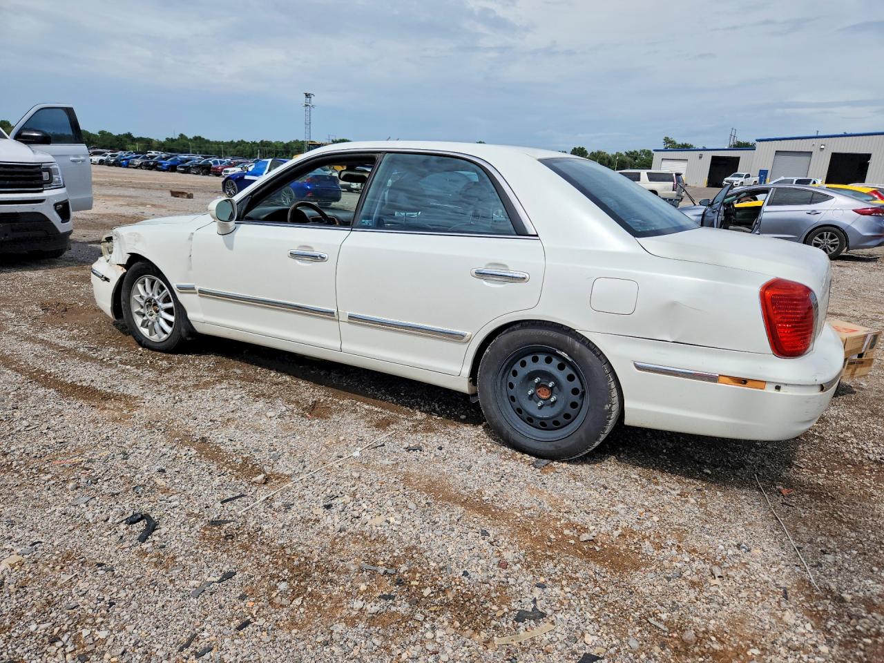 2005 Hyundai Xg 350 White vin: KMHFU45E75A383099