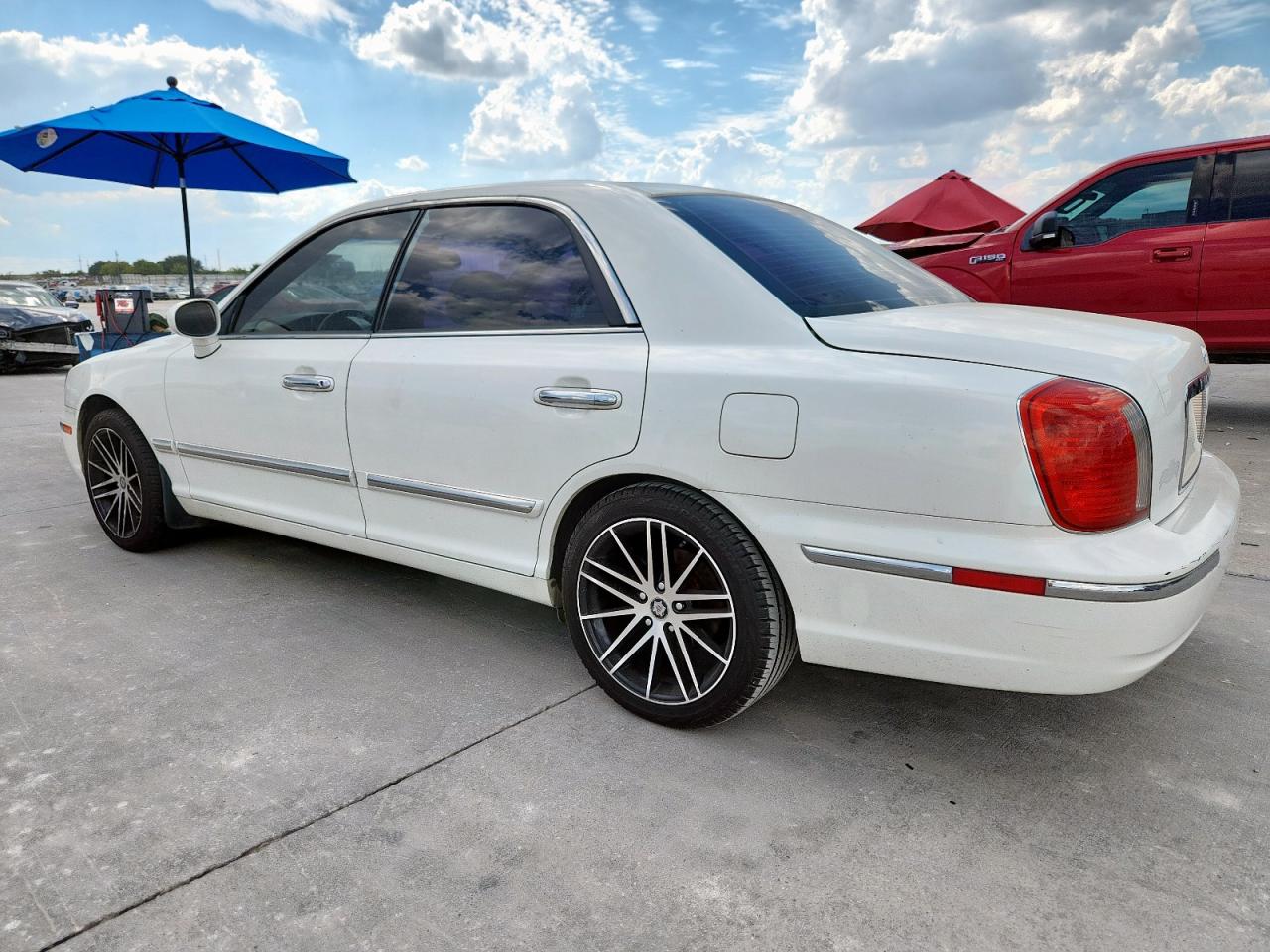 2005 Hyundai Xg 350 White vin: KMHFU45E85A380163