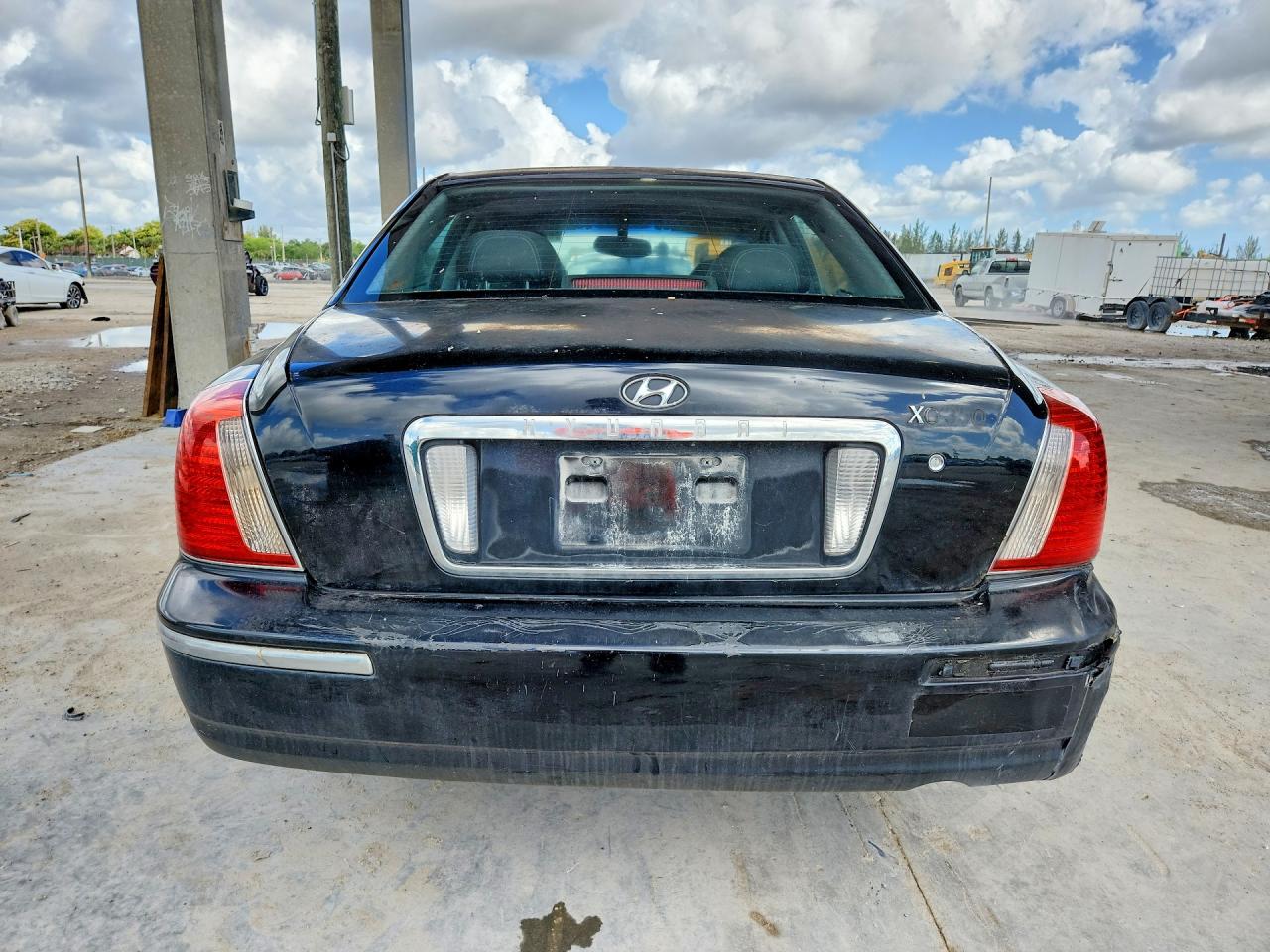 2004 Hyundai Xg350 Base Black vin: KMHFU45EX4A371916