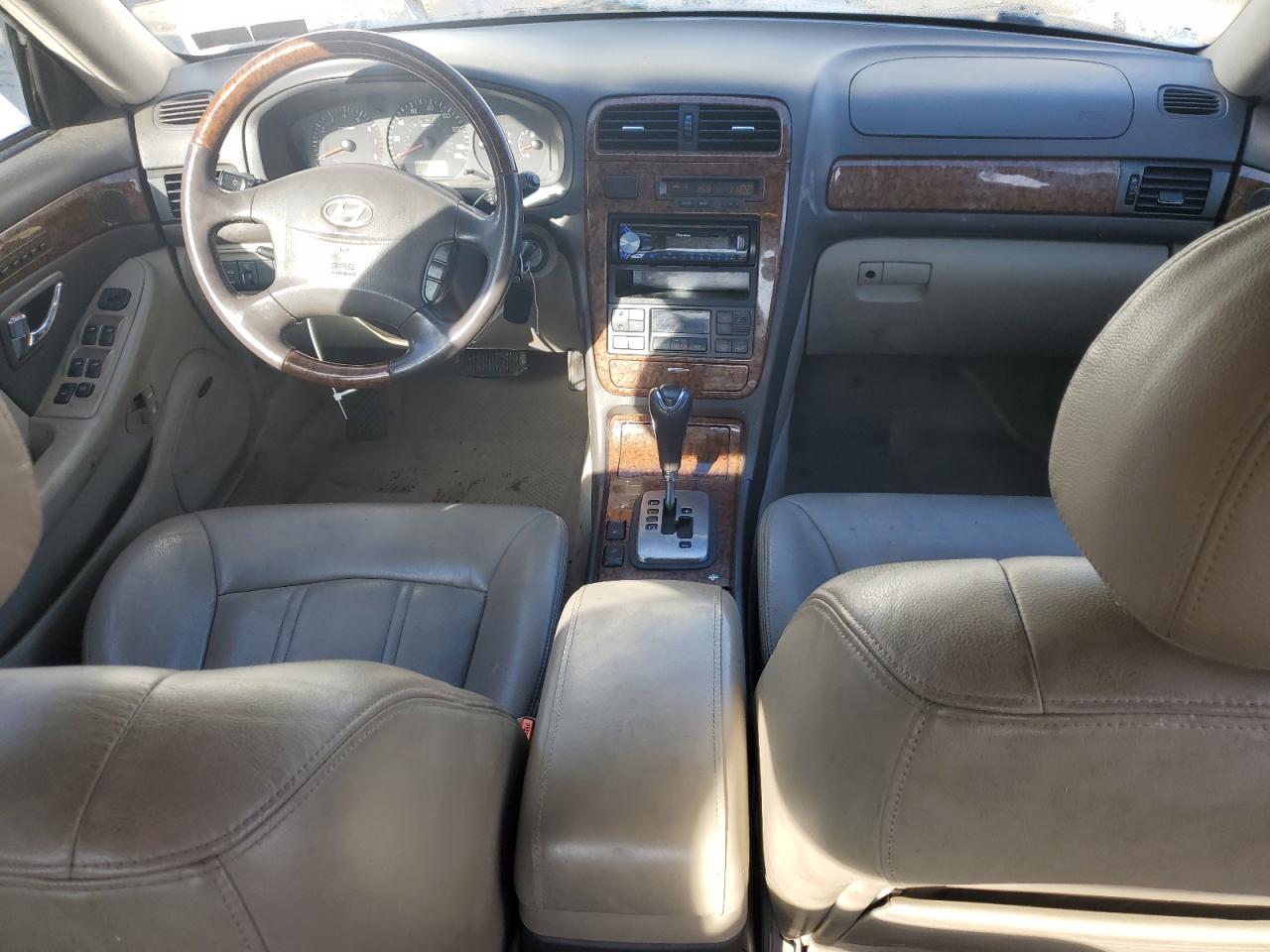 2005 Hyundai Xg 350 White vin: KMHFU45EX5A403944
