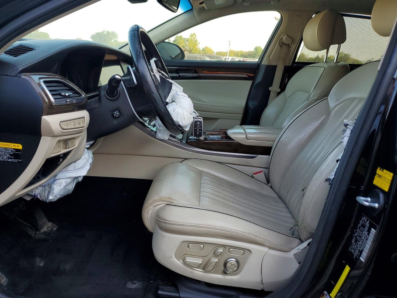 2017 Genesis G90 Premium Black vin: KMHG34JA0HU020575