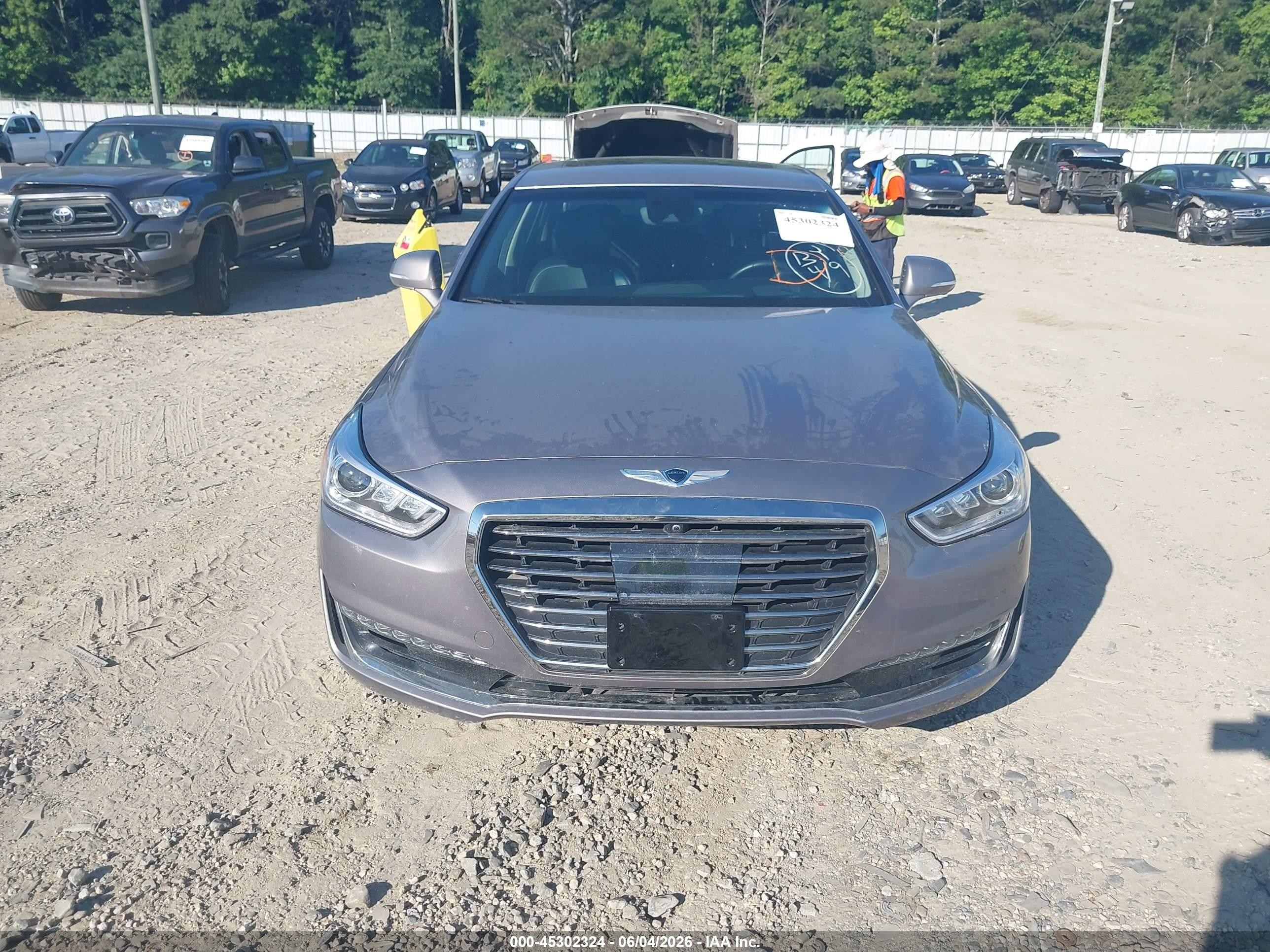 2018 Genesis G90 5.0 Ultimate Серый vin: KMHG54JH7JU041548