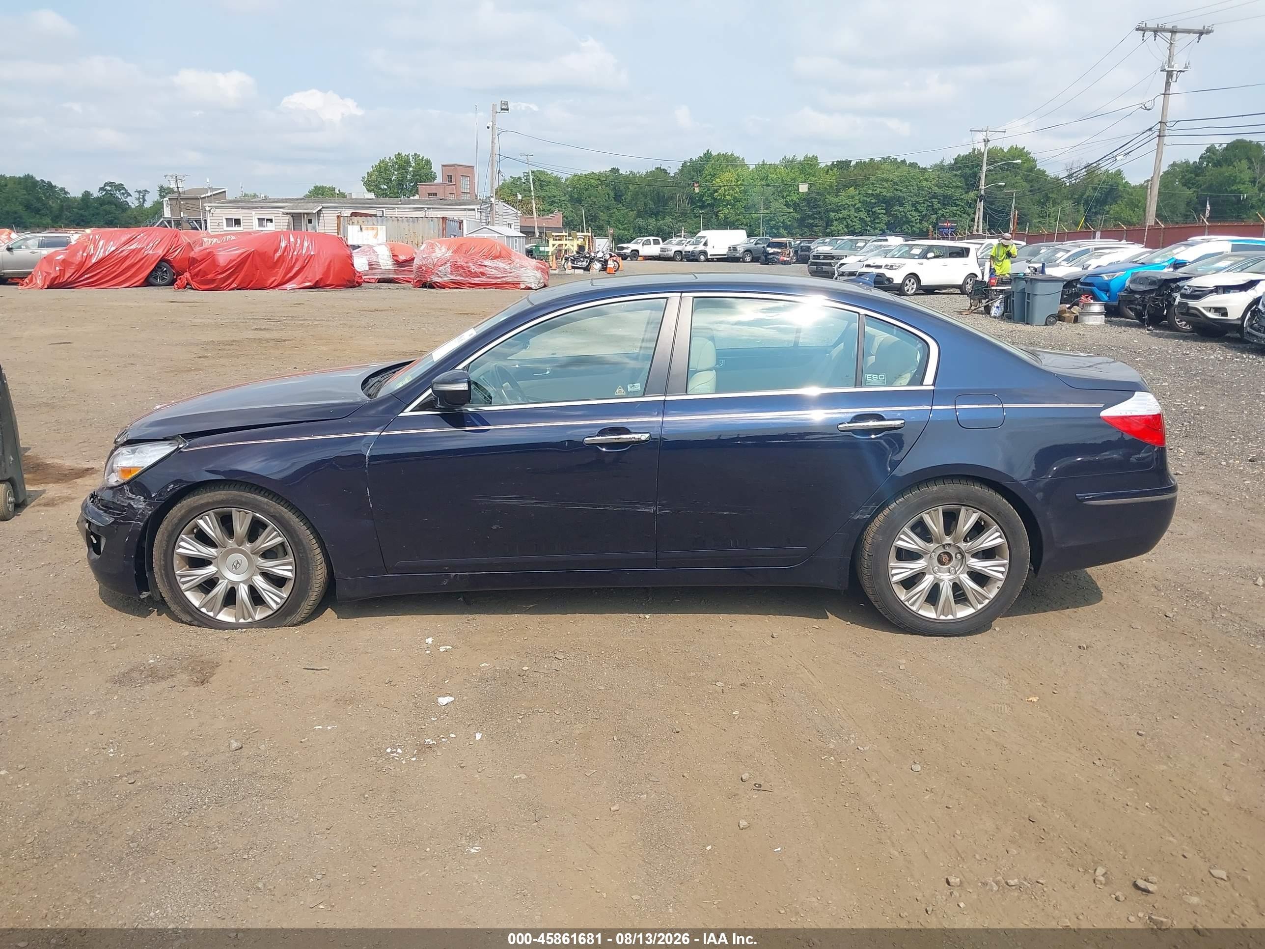 2009 Hyundai Genesis 3.8 Dark Blue vin: KMHGC46E09U017933