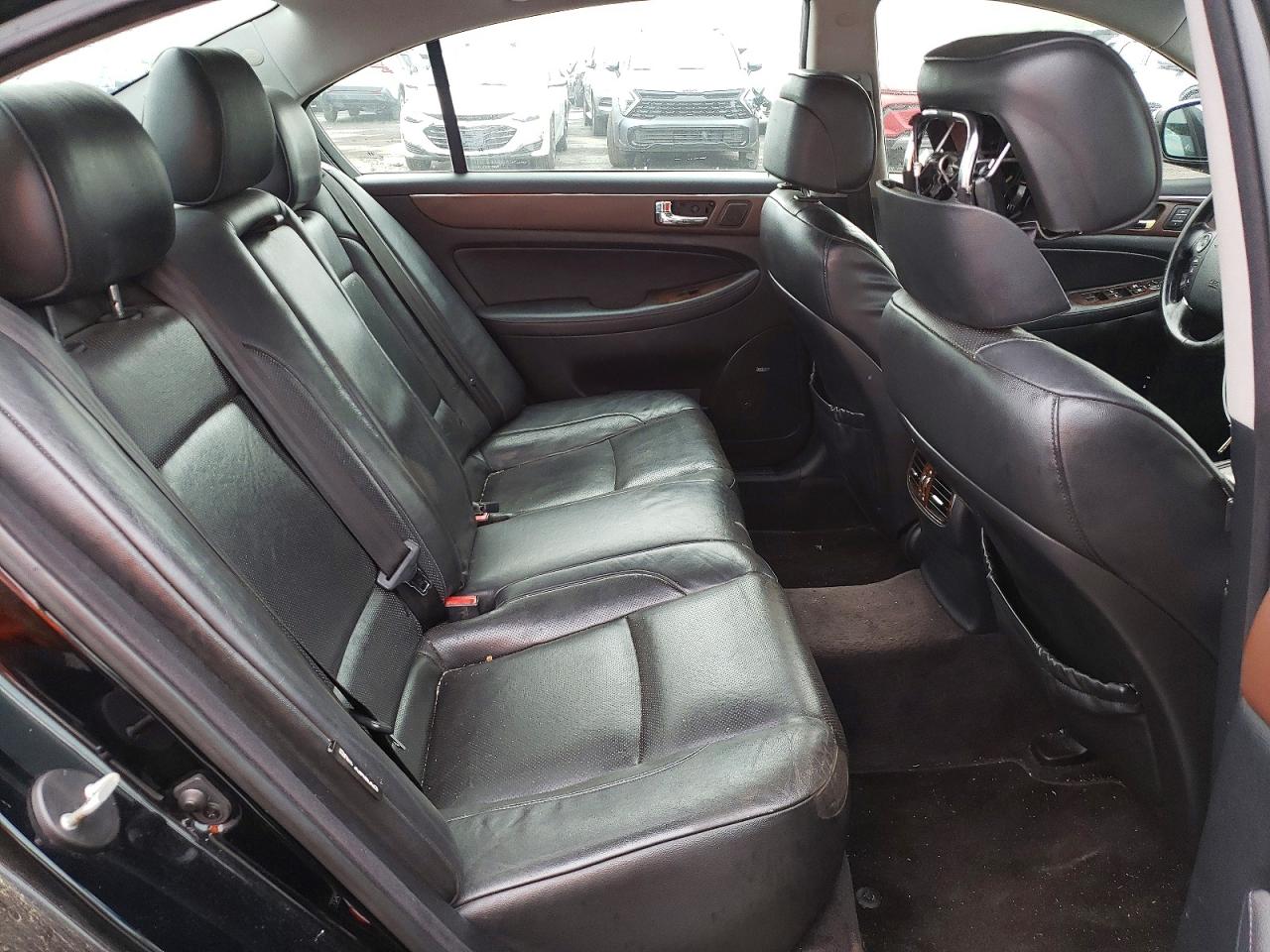 2009 Hyundai Genesis 3.8l Black vin: KMHGC46E09U030391