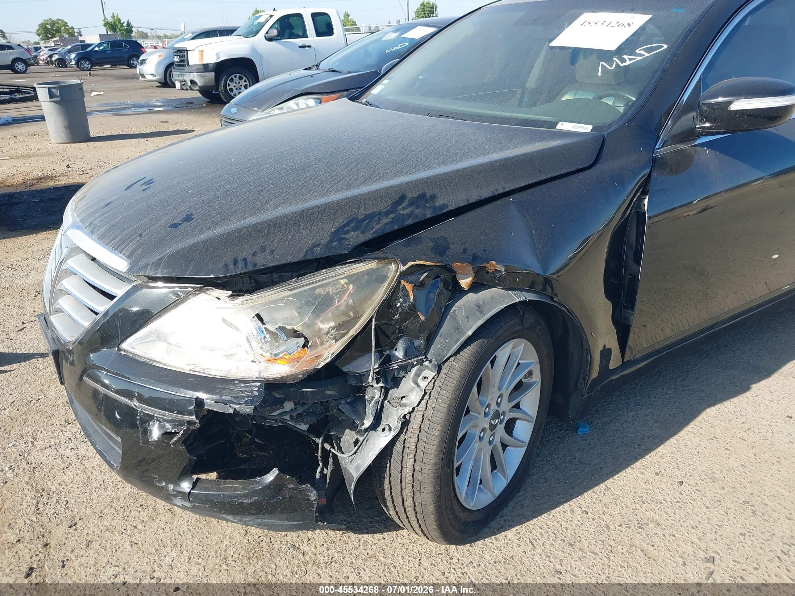 2009 Hyundai Genesis 3.8 Black vin: KMHGC46E09U039642