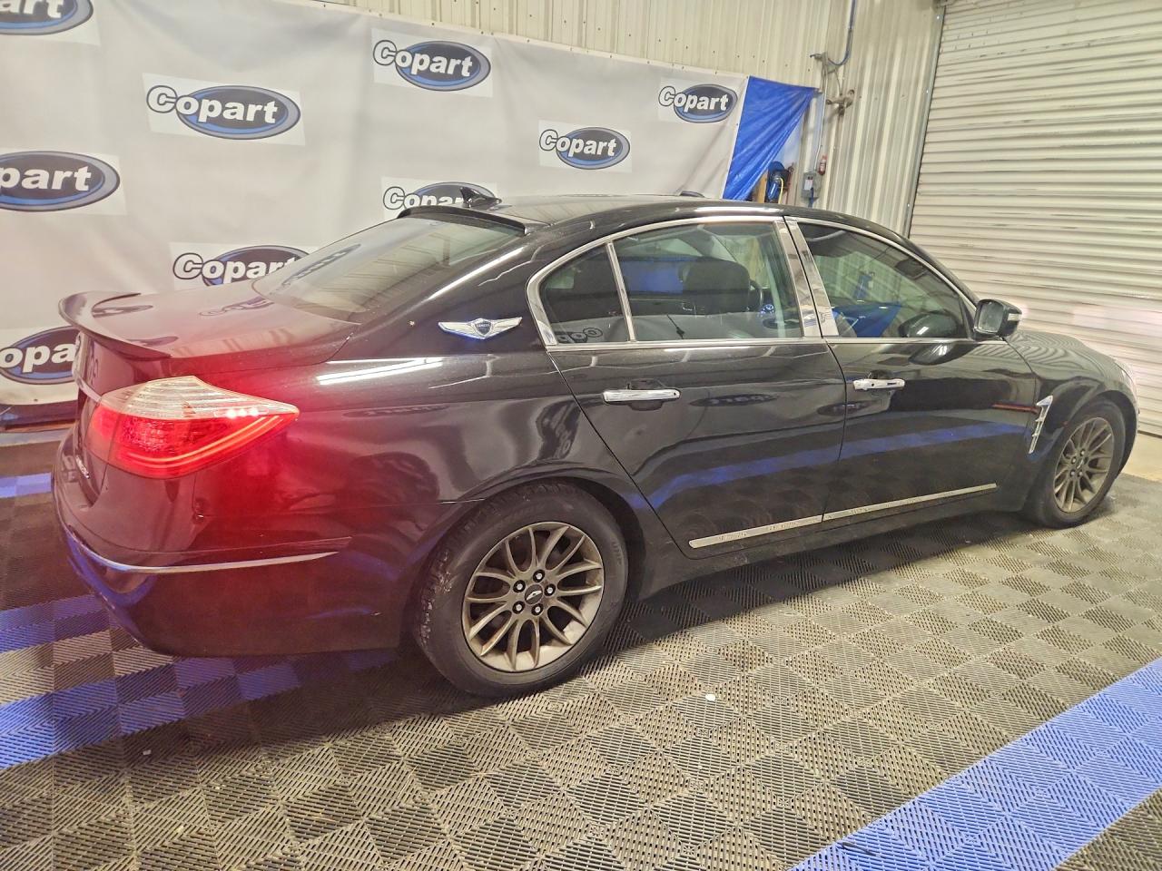 2009 Hyundai Genesis 3.8l Black vin: KMHGC46E09U039754