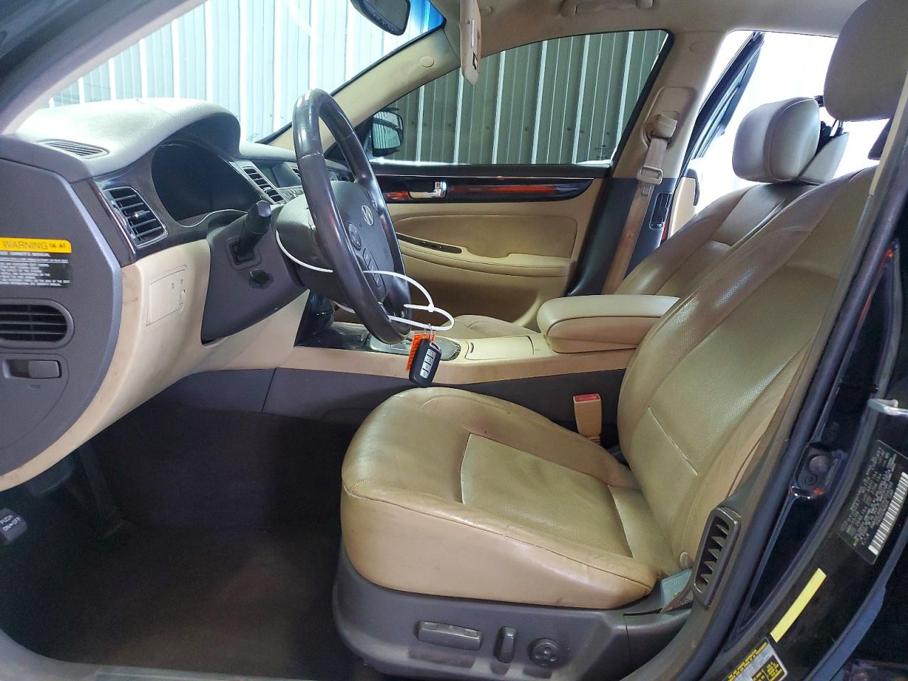 2009 Hyundai Genesis 3.8l Черный vin: KMHGC46E09U054268