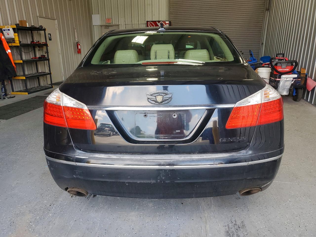 2009 Hyundai Genesis 3.8l Черный vin: KMHGC46E09U054268