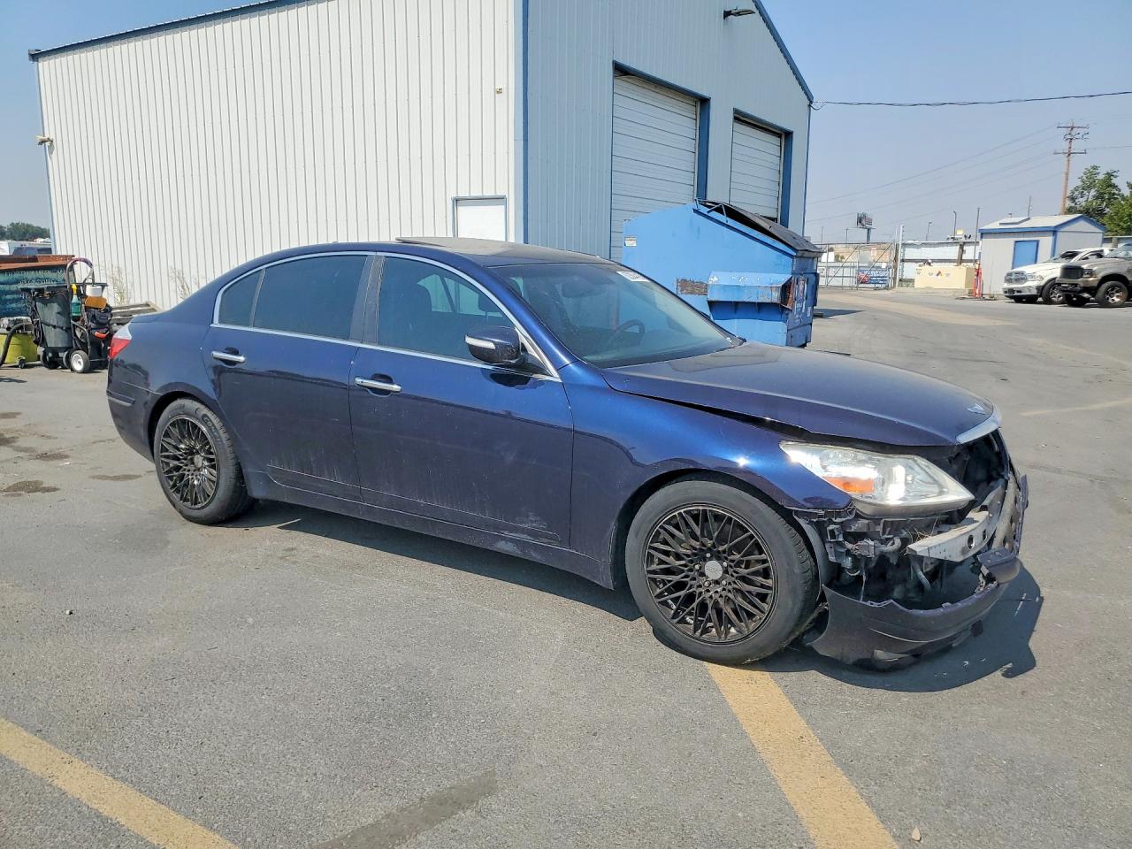 2009 Hyundai Genesis 3.8l Blue vin: KMHGC46E19U029119