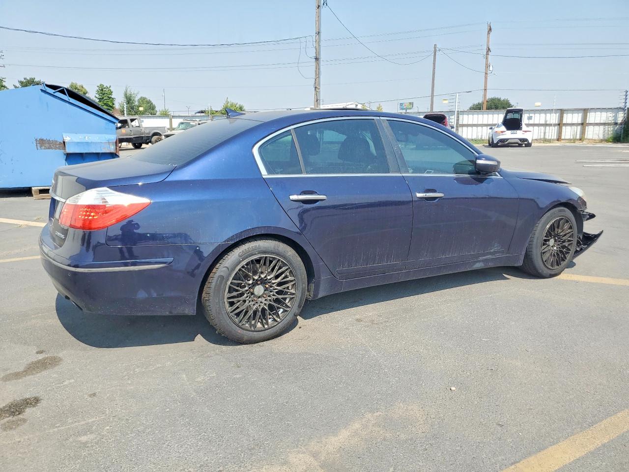 2009 Hyundai Genesis 3.8l Blue vin: KMHGC46E19U029119