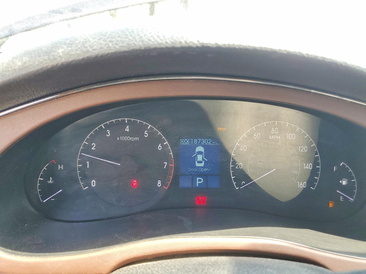 2009 Hyundai Genesis 3.8l Blue vin: KMHGC46E19U029119