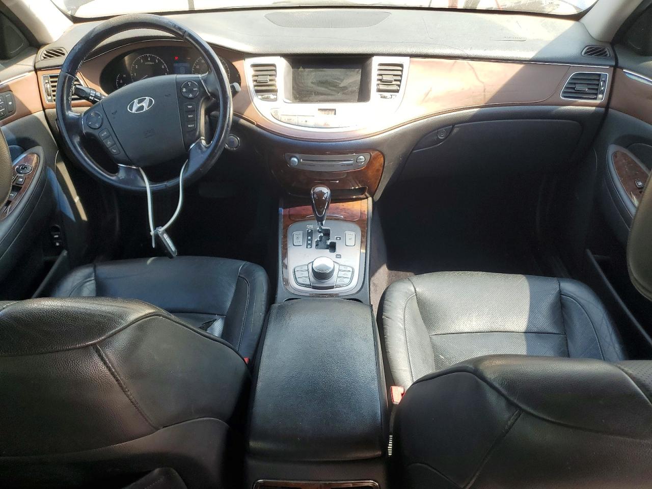 2009 Hyundai Genesis 3.8l Blue vin: KMHGC46E19U029119