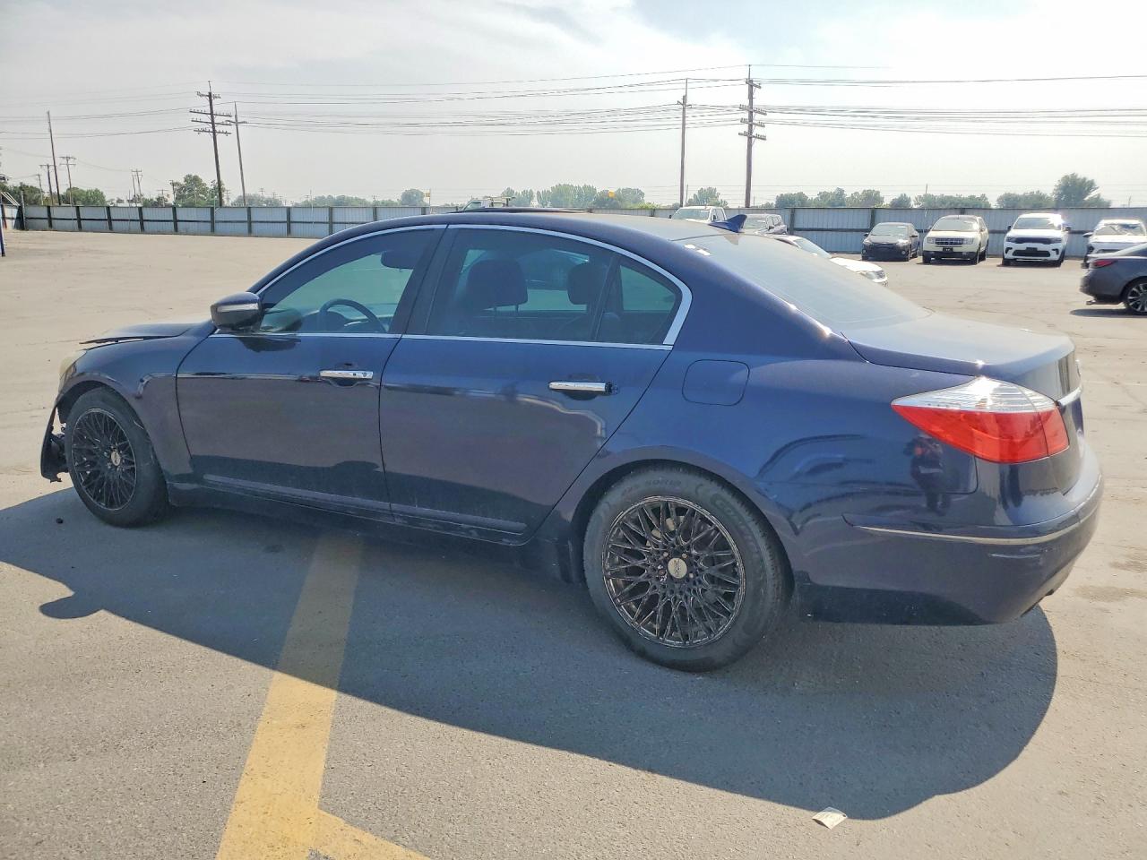2009 Hyundai Genesis 3.8l Blue vin: KMHGC46E19U029119