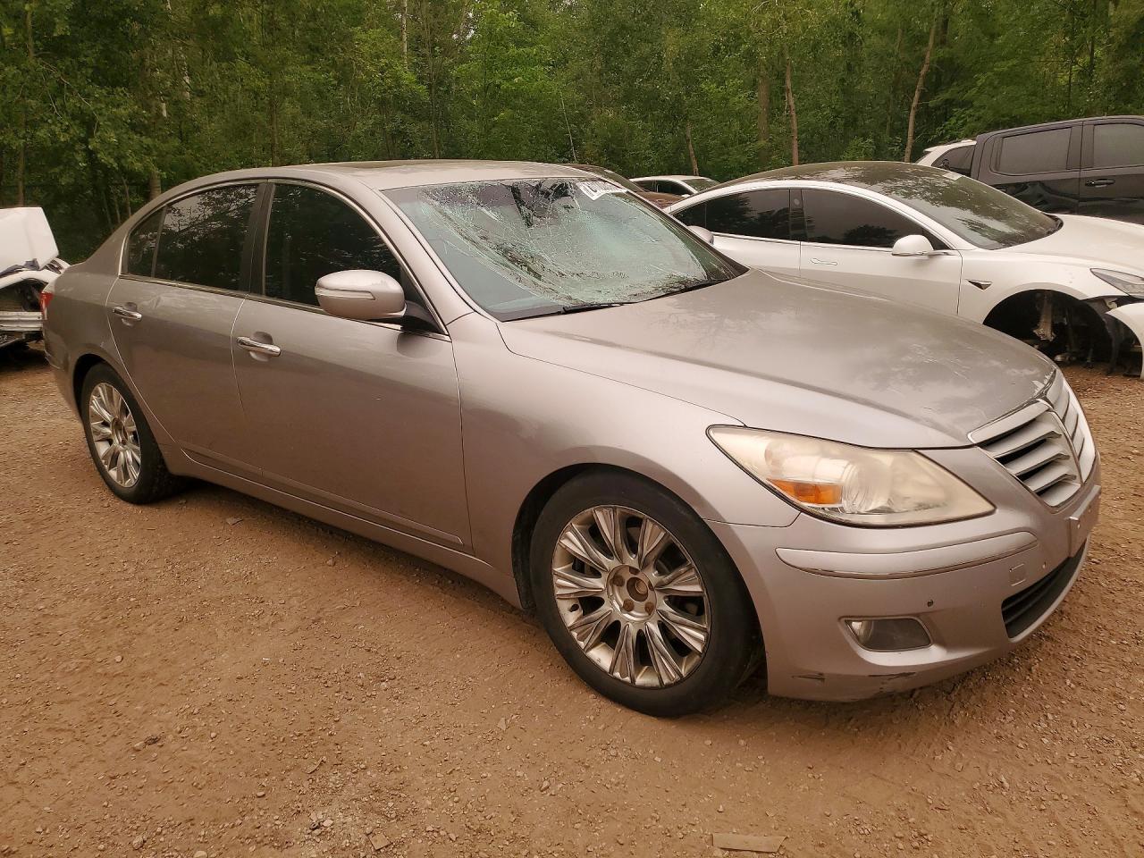 2009 Hyundai Genesis 3.8l Silver vin: KMHGC46E19U038810