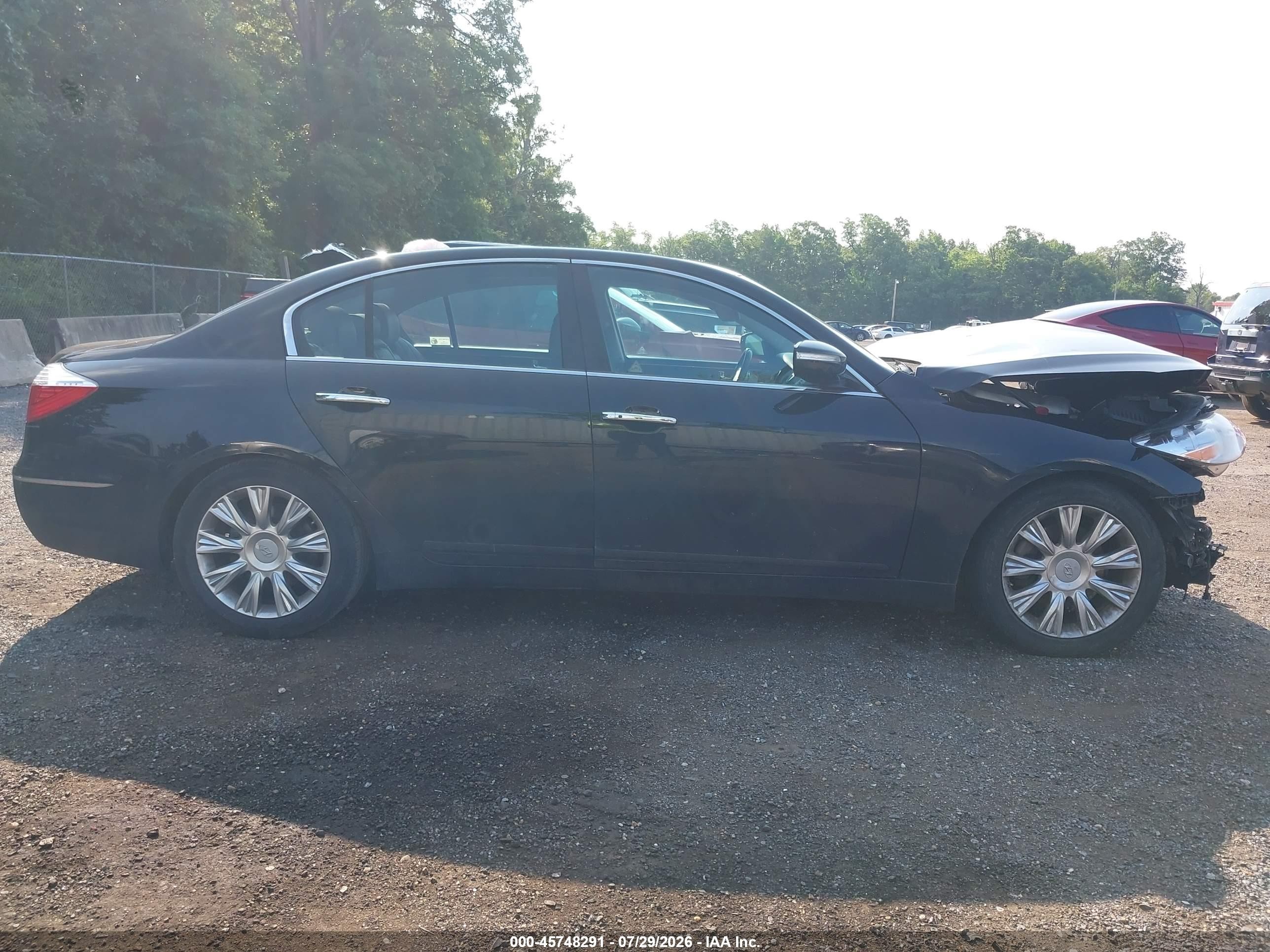 2009 Hyundai Genesis 3.8 Черный vin: KMHGC46E19U051265