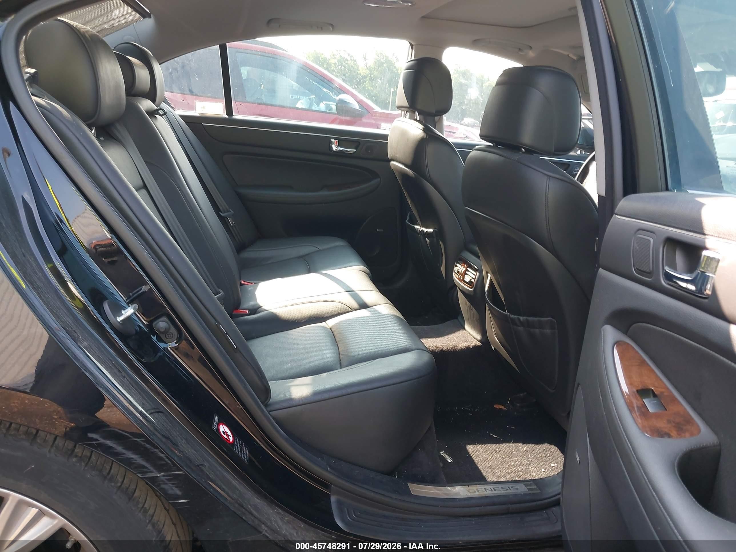 2009 Hyundai Genesis 3.8 Черный vin: KMHGC46E19U051265