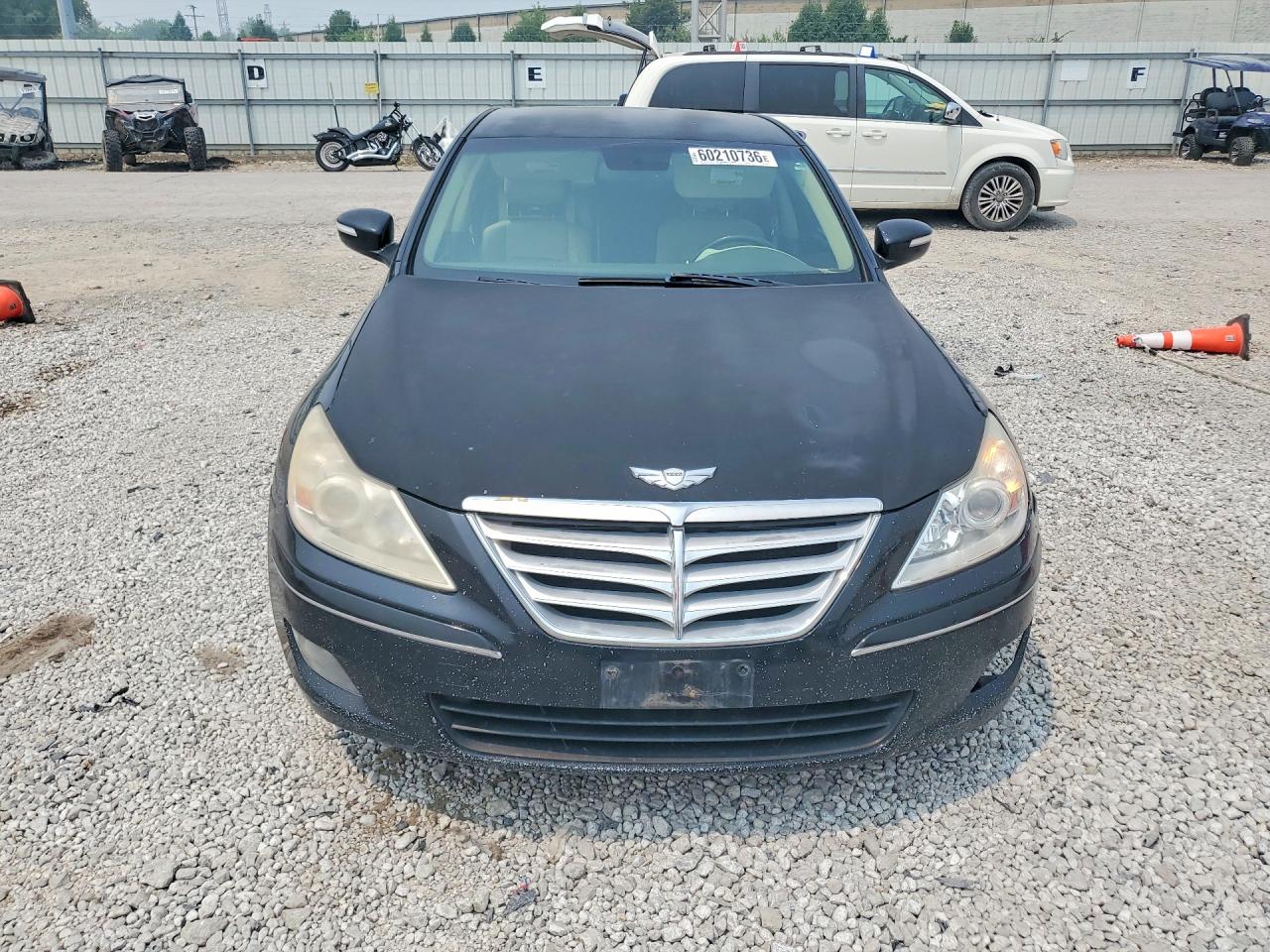2009 Hyundai Genesis 3.8l Black vin: KMHGC46E29U022454