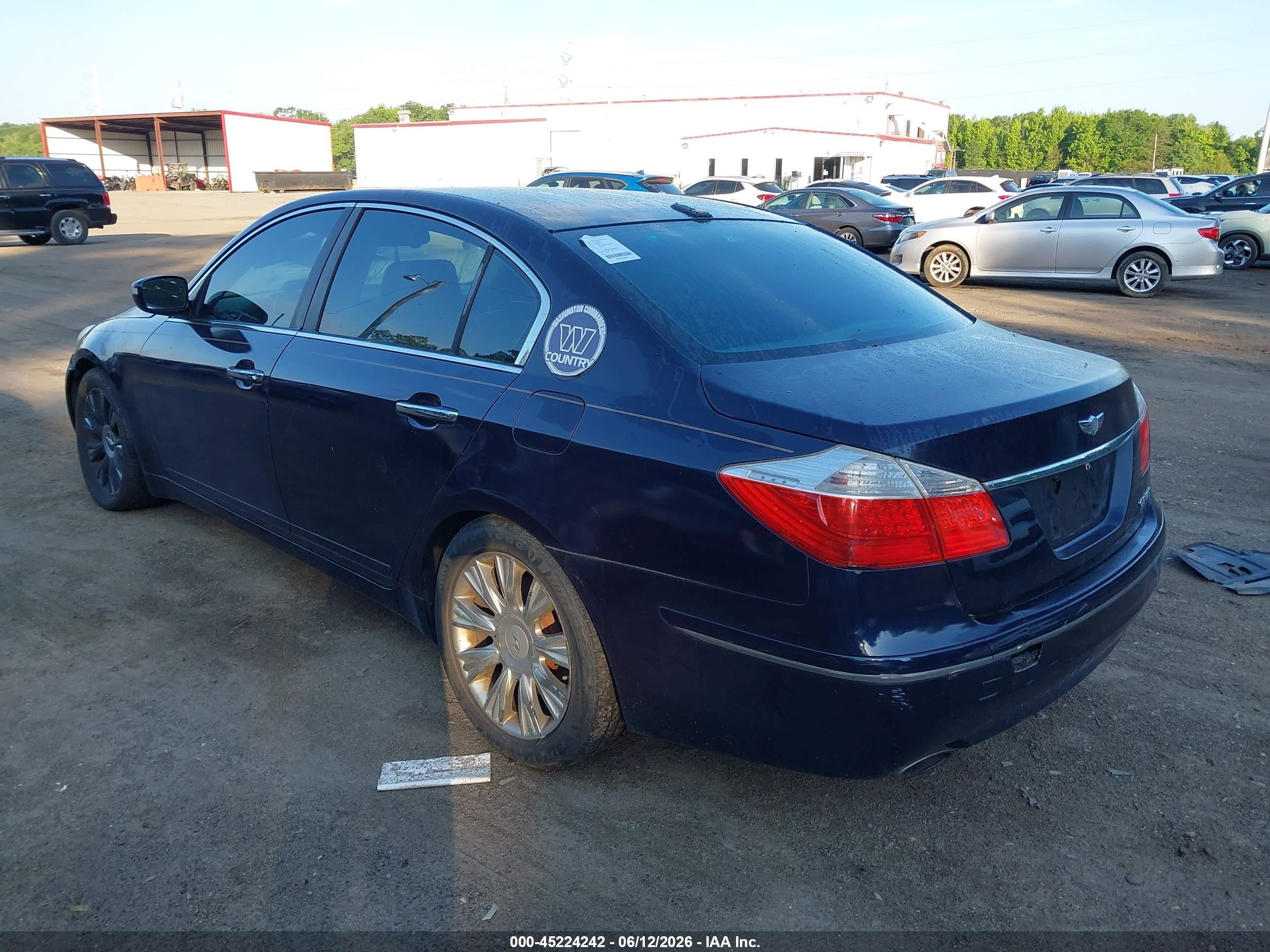 2009 Hyundai Genesis 3.8 Dark Blue vin: KMHGC46E39U016789