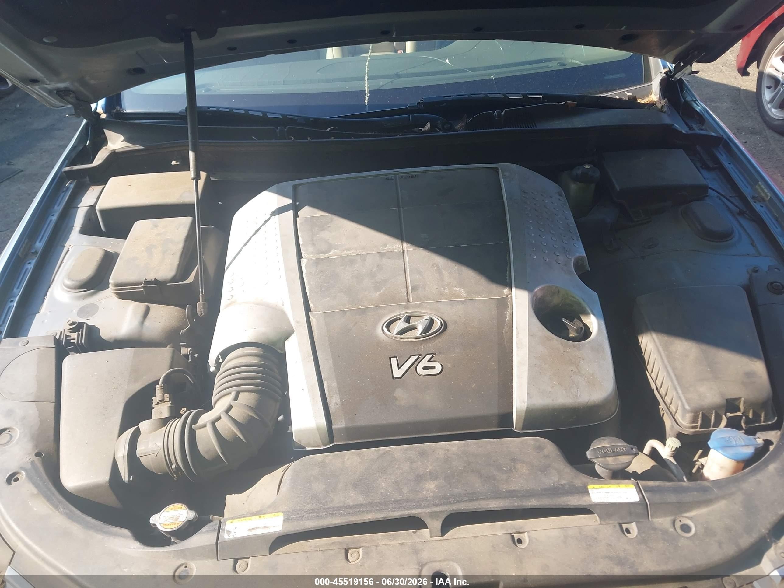 2009 Hyundai Genesis 3.8 Tan vin: KMHGC46E59U024456