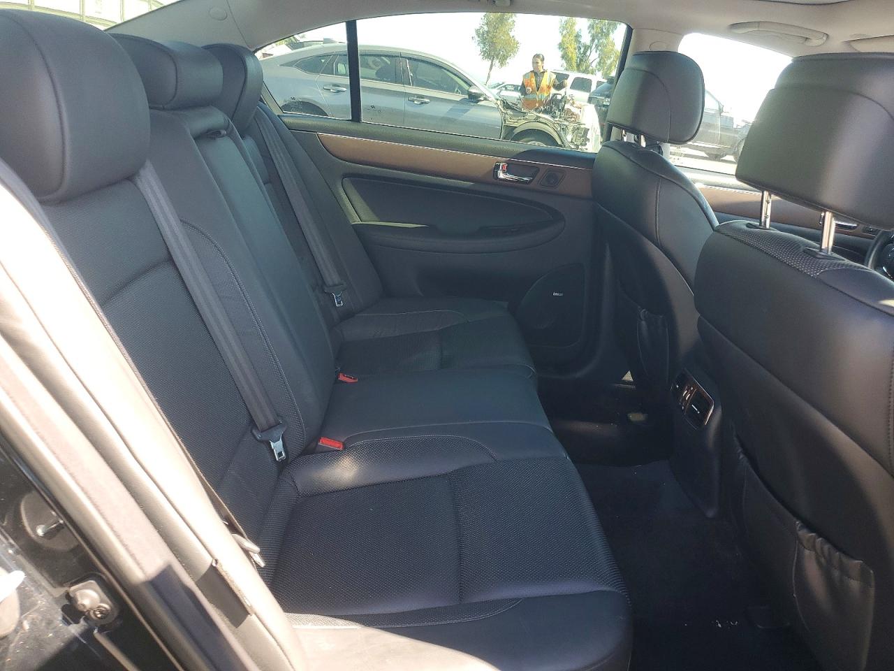 2009 Hyundai Genesis 3.8l Black vin: KMHGC46E69U021775