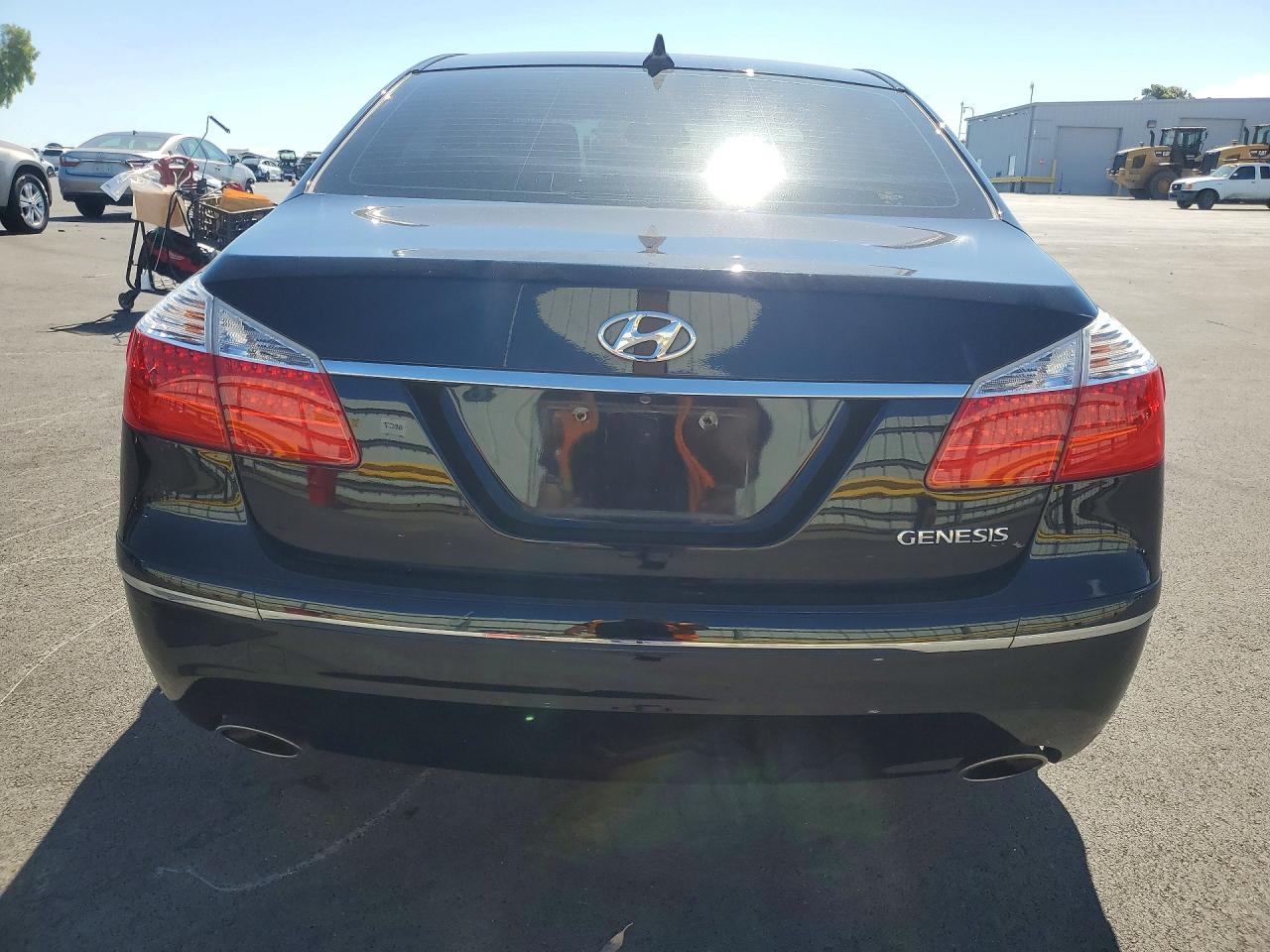 2009 Hyundai Genesis 3.8l Black vin: KMHGC46E69U021775
