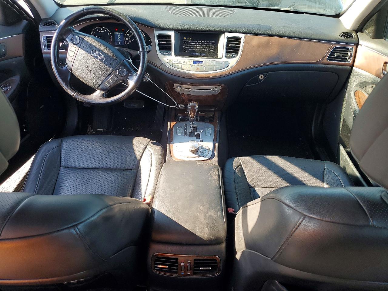2009 Hyundai Genesis 3.8l Black vin: KMHGC46E69U030251