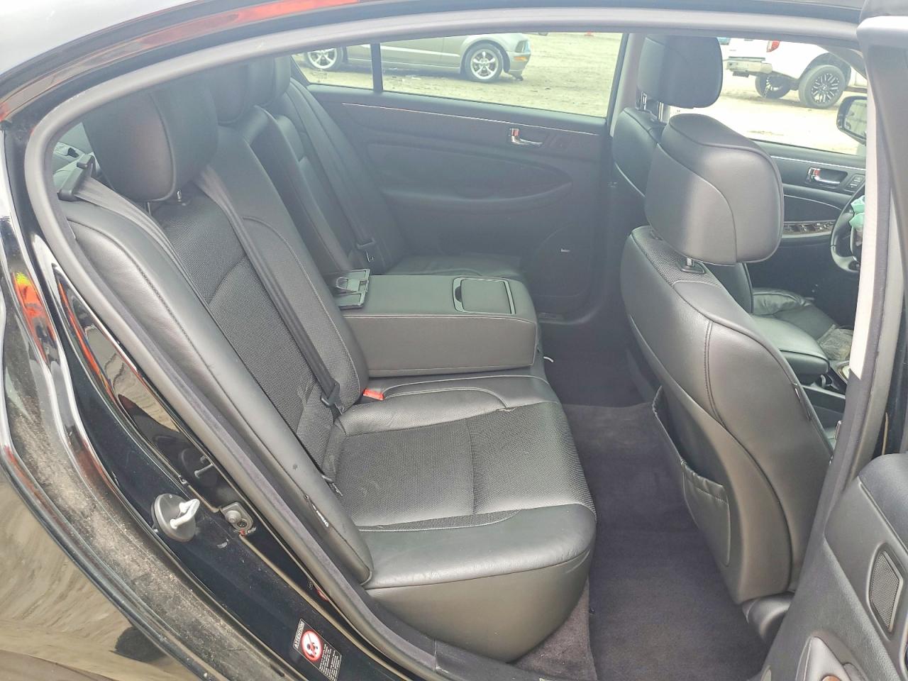 2009 Hyundai Genesis 3.8l Black vin: KMHGC46E69U062598