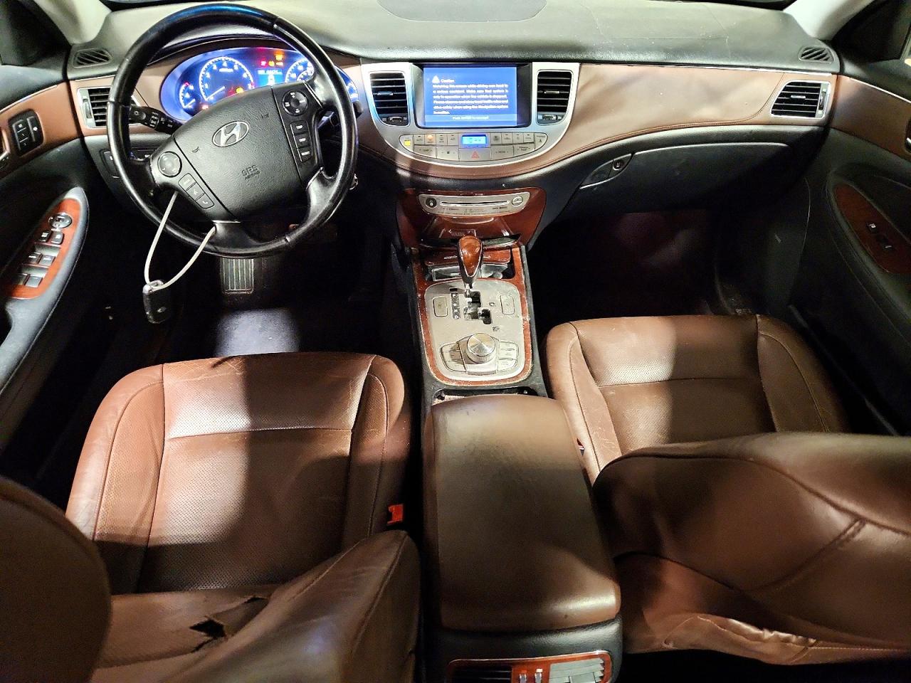 2009 Hyundai Genesis 3.8l Blue vin: KMHGC46E79U026614