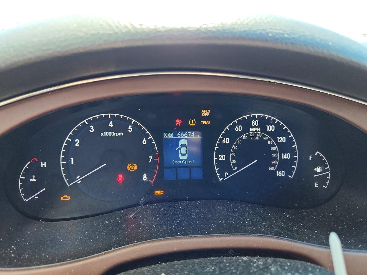 2009 Hyundai Genesis 3.8l Blue vin: KMHGC46E79U026614