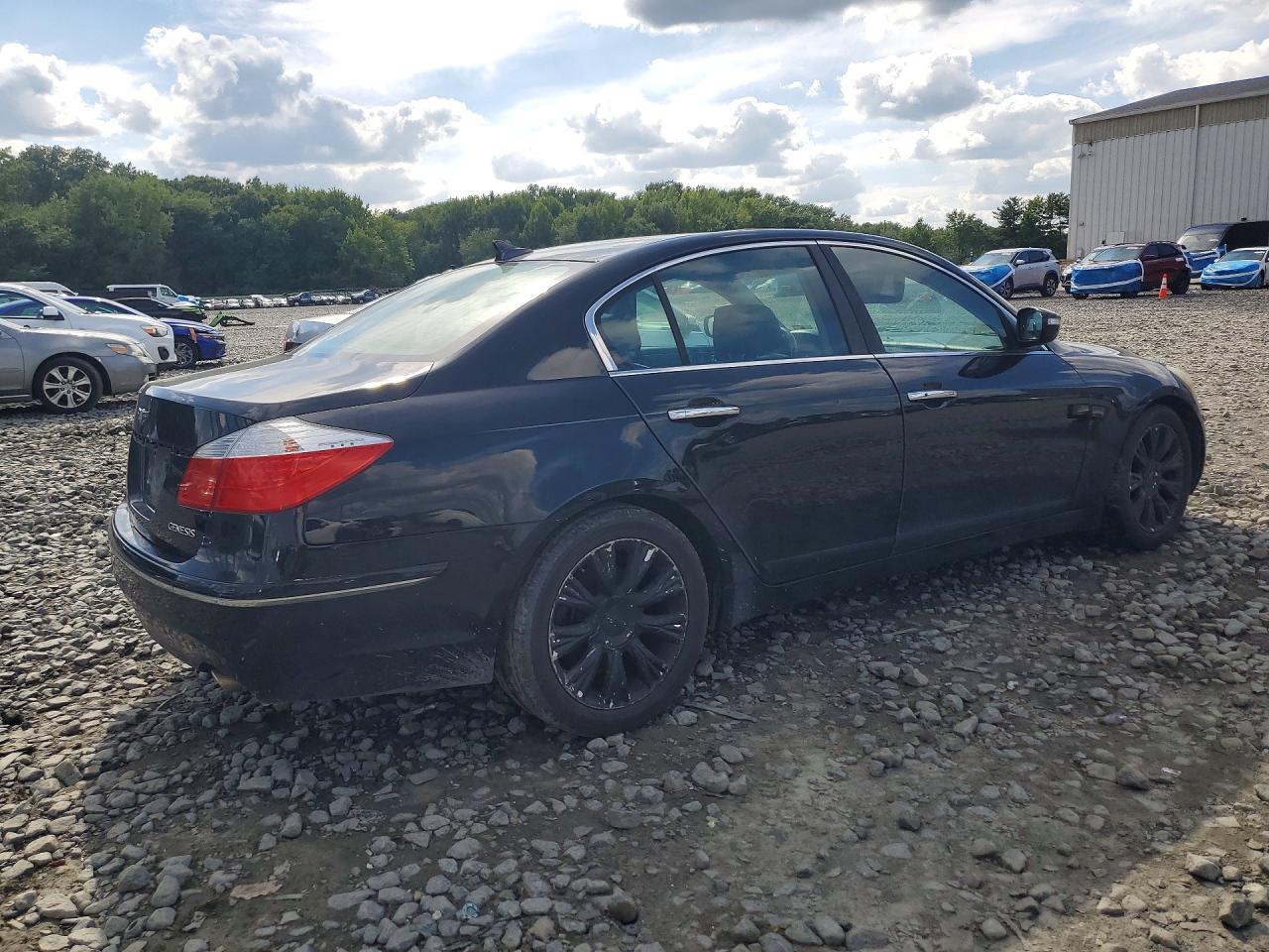 2009 Hyundai Genesis 3.8l Black vin: KMHGC46E99U020118