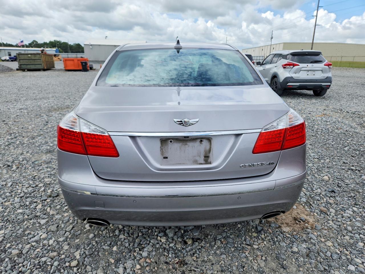2009 Hyundai Genesis 4.6l Gray vin: KMHGC46F19U034457