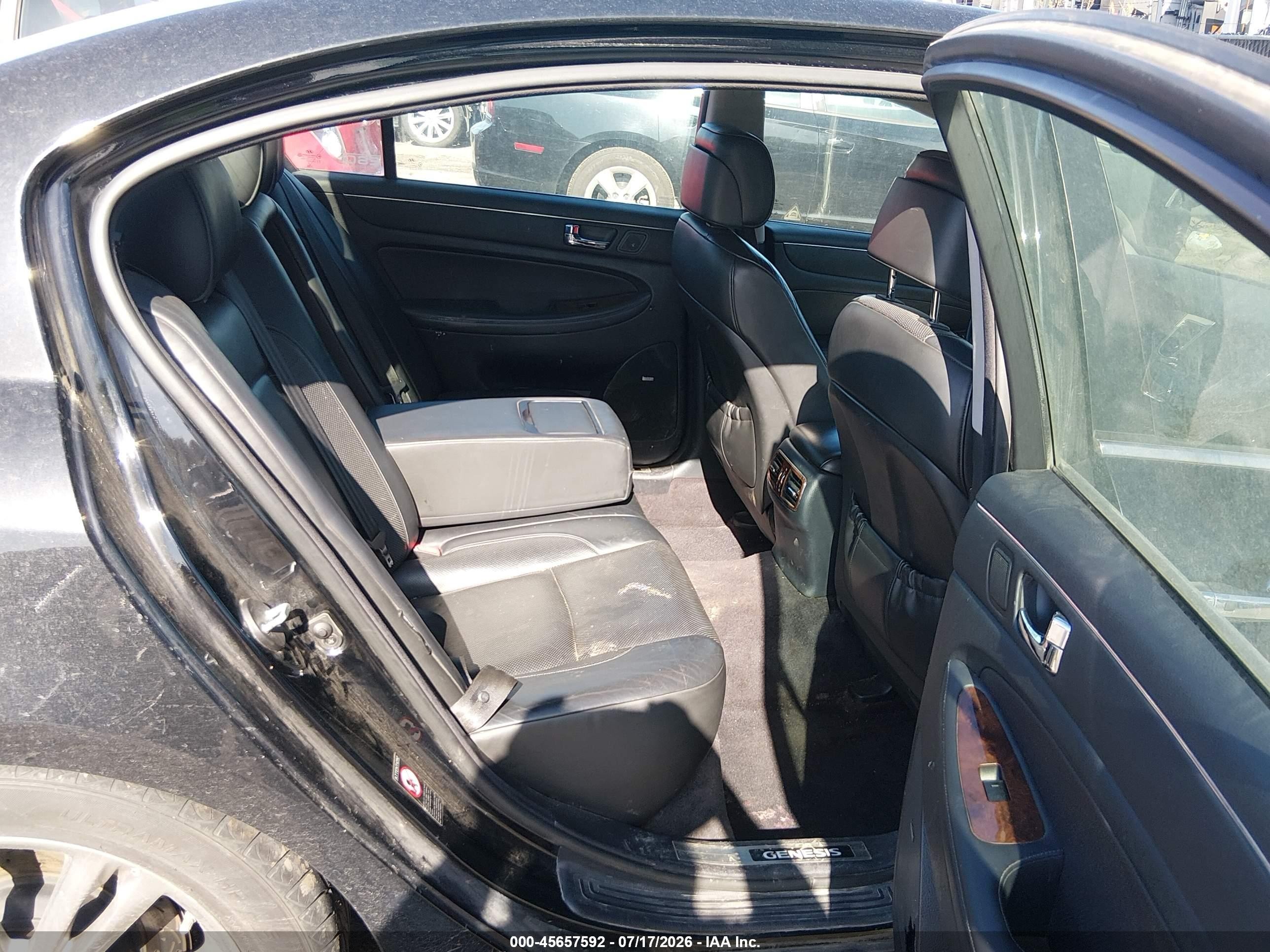2009 Hyundai Genesis 4.6 Черный vin: KMHGC46F69U041579