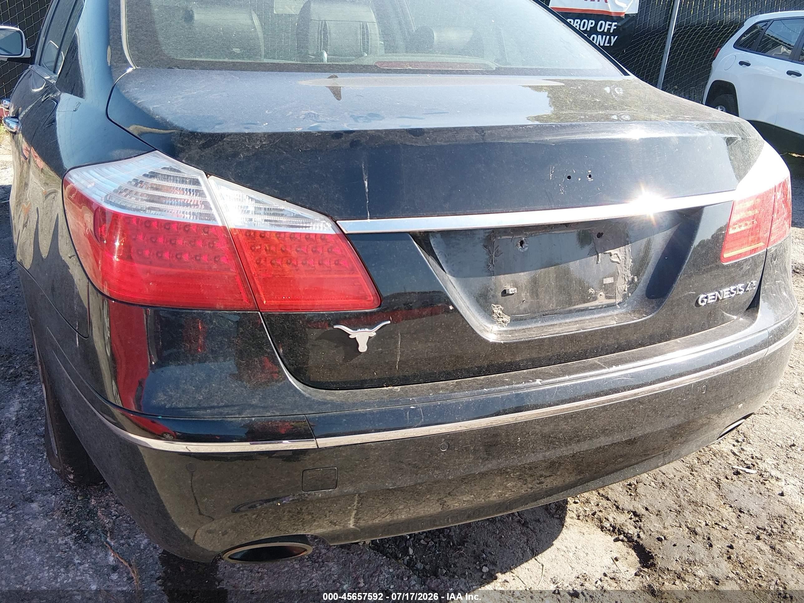 2009 Hyundai Genesis 4.6 Черный vin: KMHGC46F69U041579