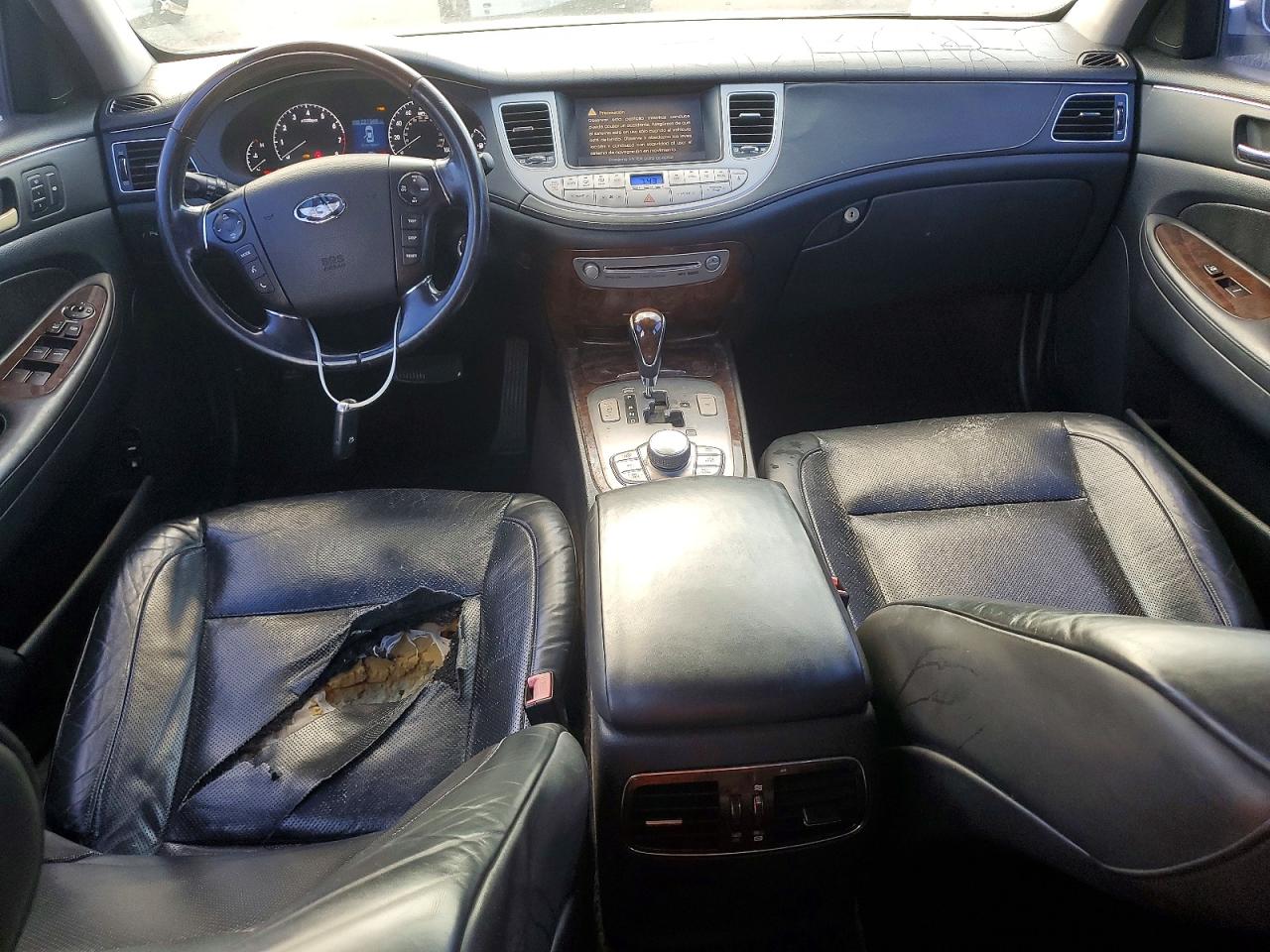 2009 Hyundai Genesis 4.6l Gray vin: KMHGC46F79U055006