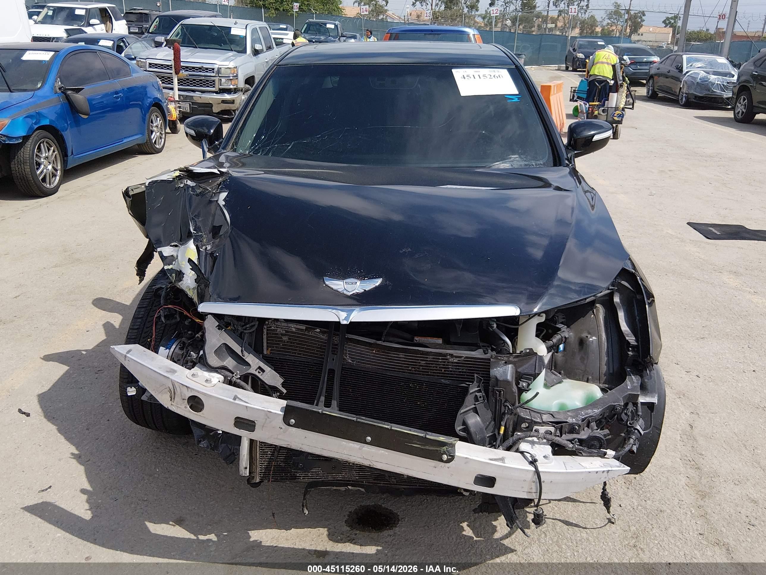 2009 Hyundai Genesis 4.6 Black vin: KMHGC46F79U059430