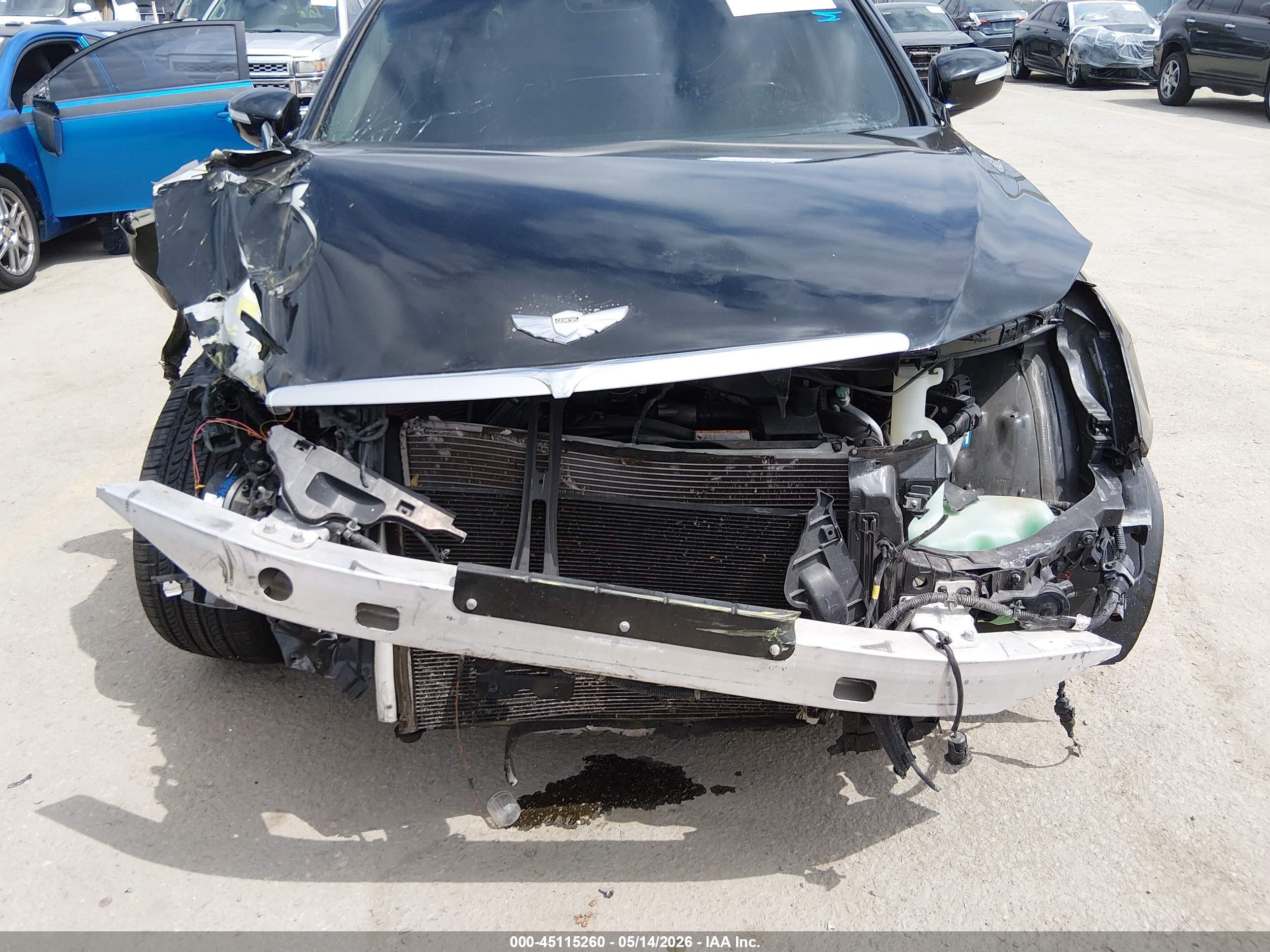 2009 Hyundai Genesis 4.6 Black vin: KMHGC46F79U059430