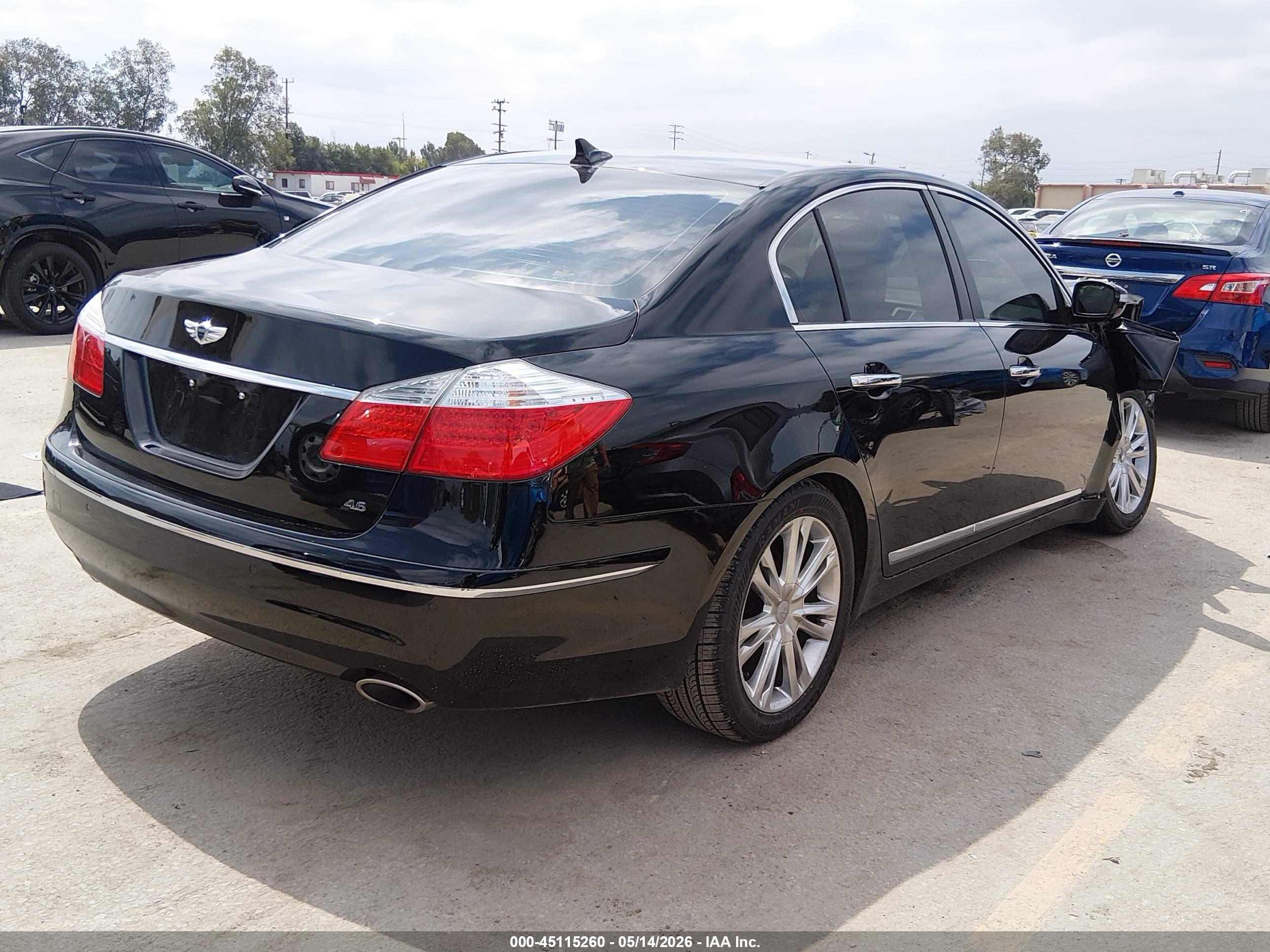 2009 Hyundai Genesis 4.6 Black vin: KMHGC46F79U059430